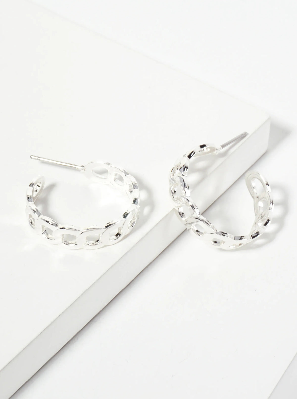 Minimalist 20mm Polished Curb-chain Hoop Earrings
