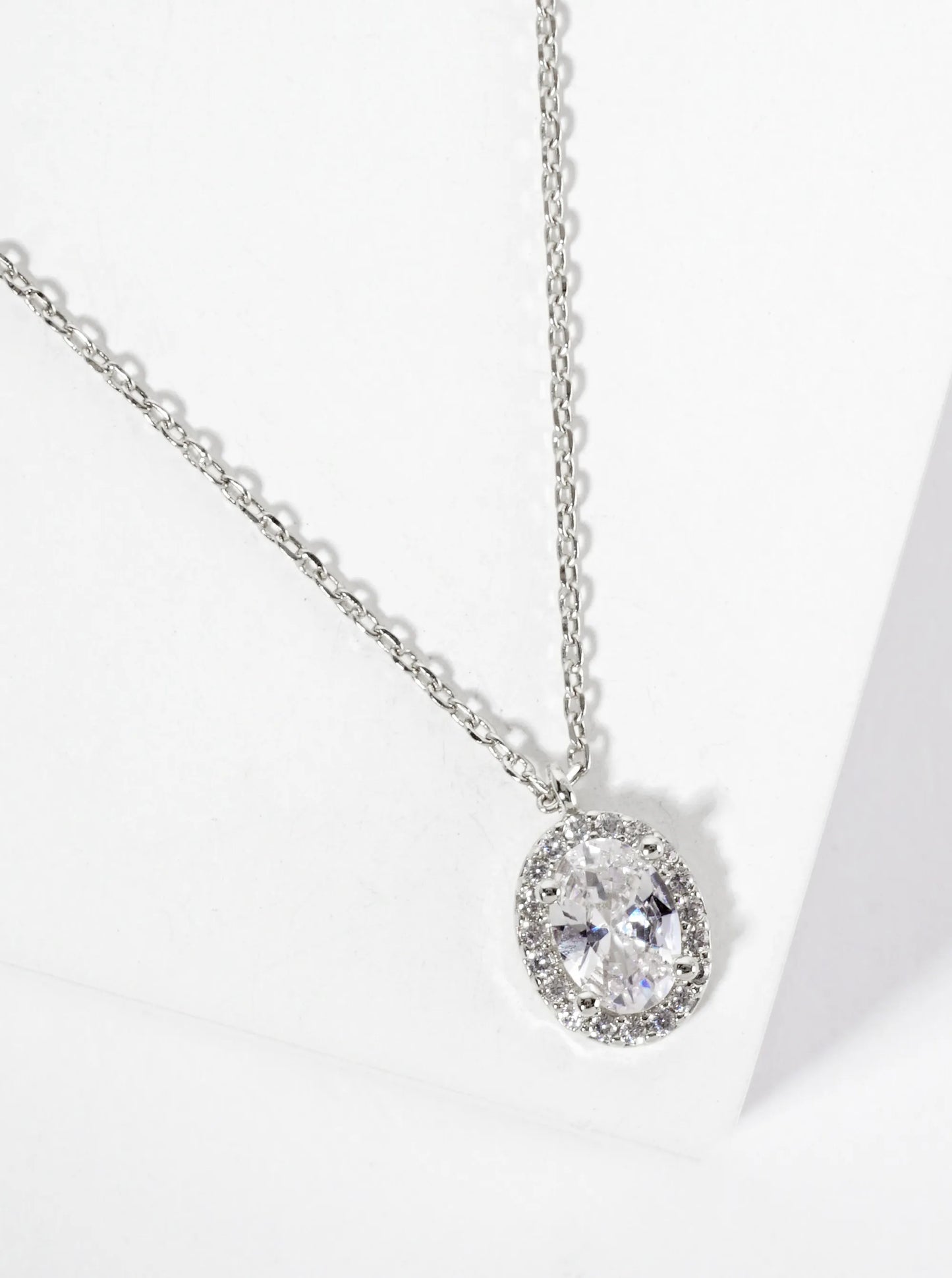 Minimalist Oval 4-Prong Cubic-Zirconia Stone Pendant 18K-Gold-Dipped Necklace