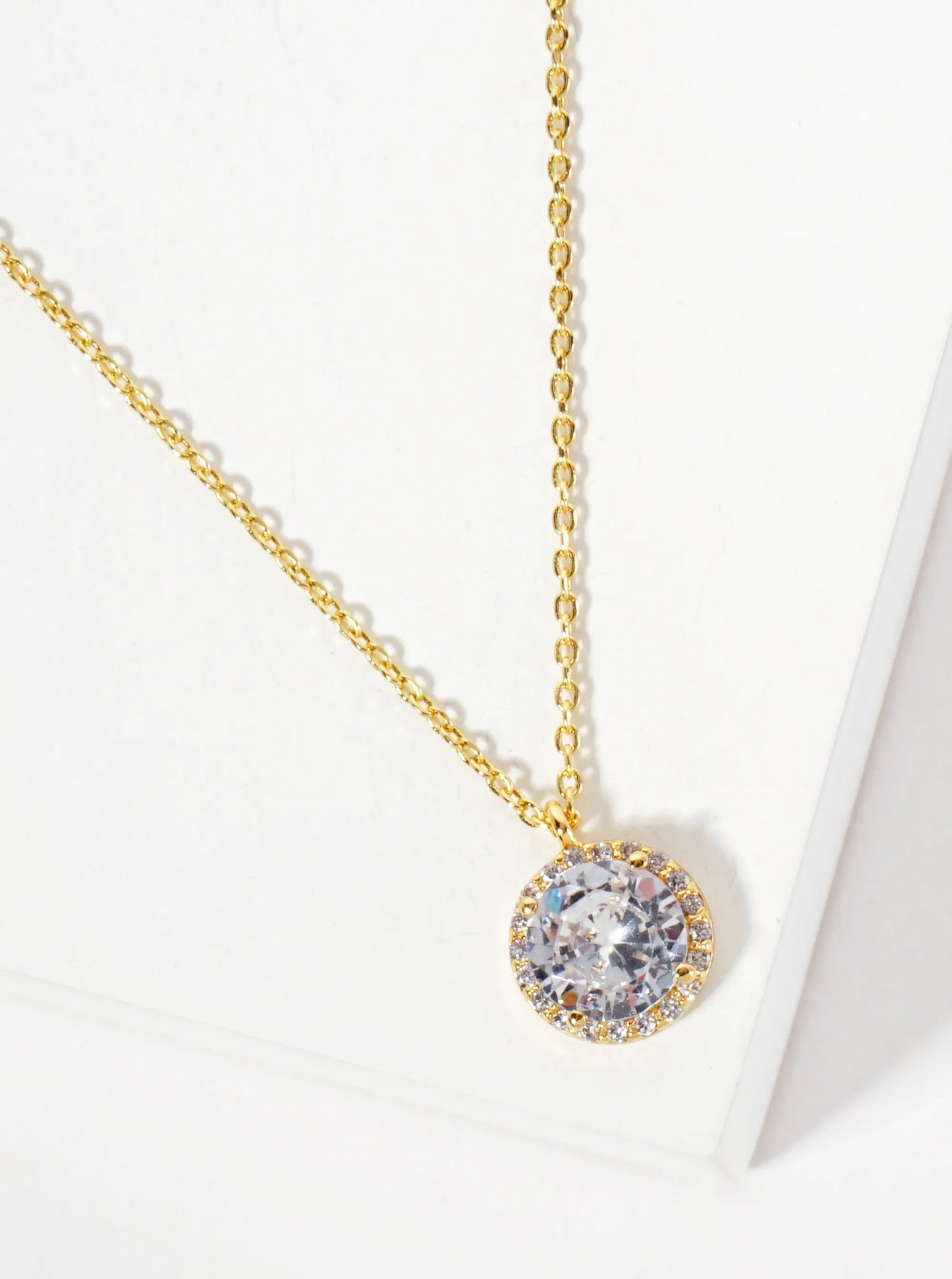 Minimalist Round 4-Prong Cubic-Zirconia Stone Pendant 18K-Gold-Dipped Necklace