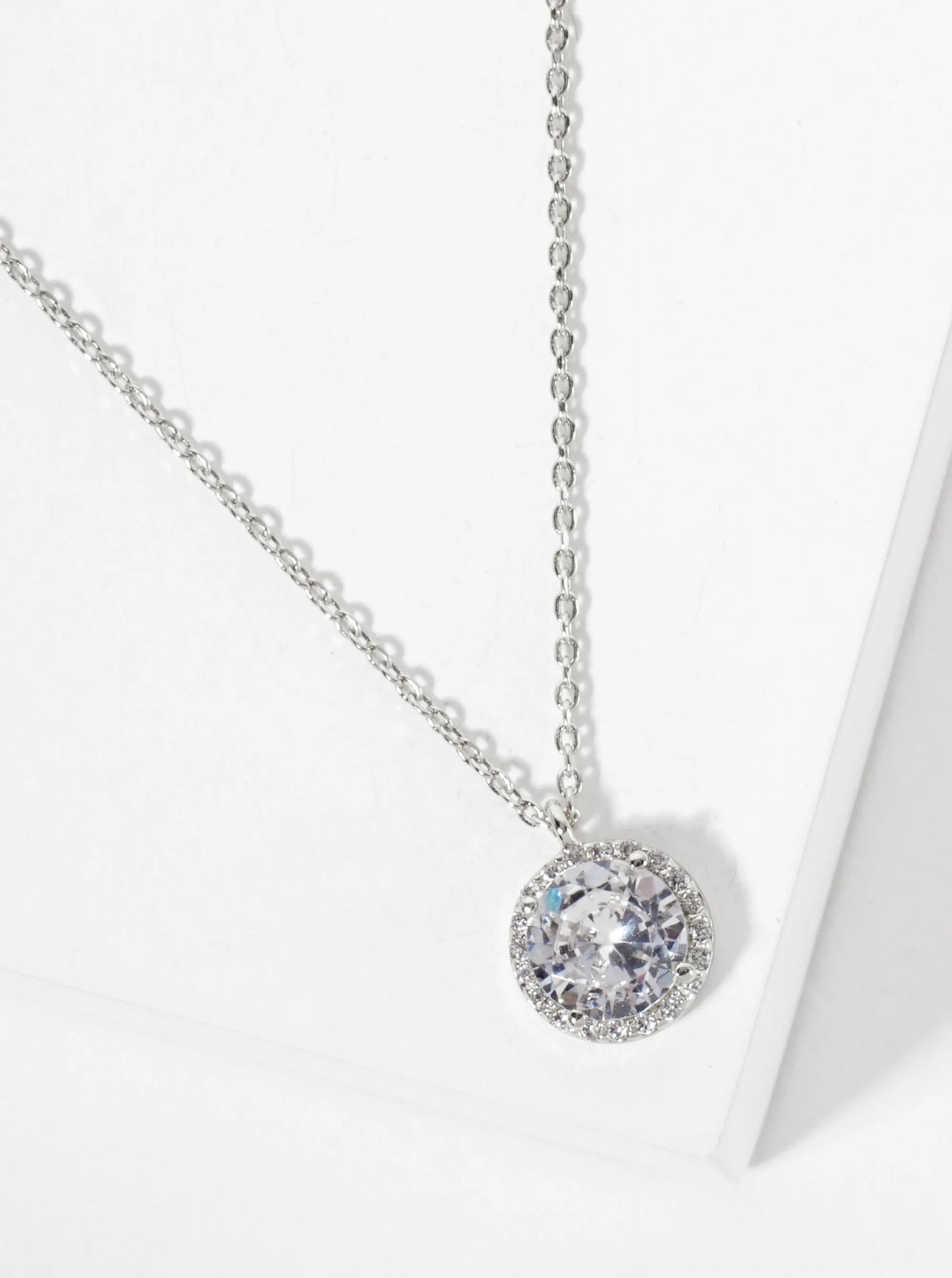 Minimalist Round 4-Prong Cubic-Zirconia Stone Pendant 18K-Gold-Dipped Necklace
