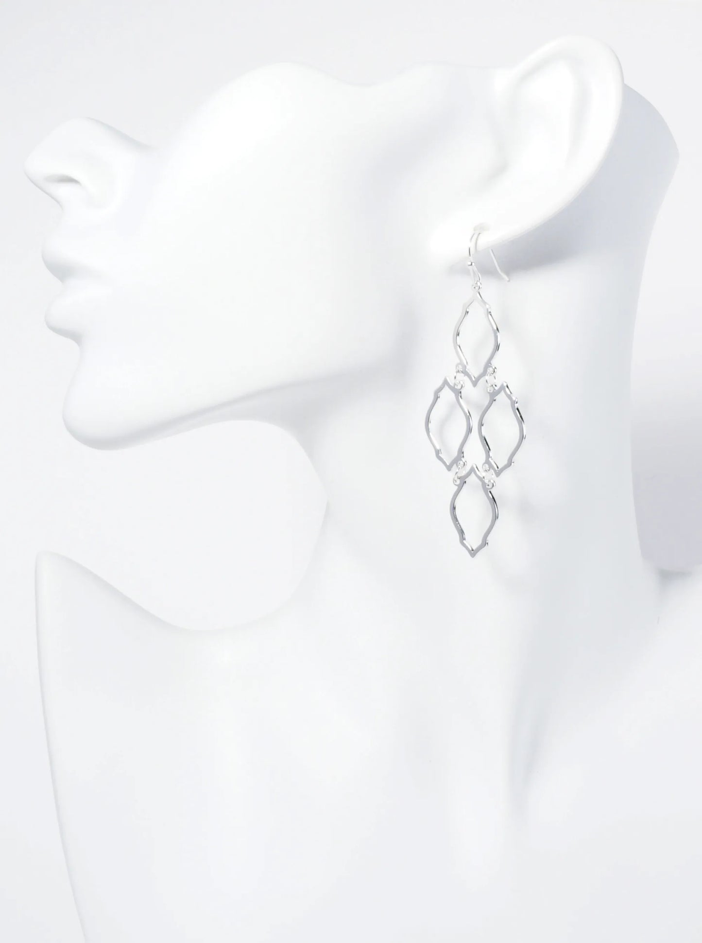 Moroccan Shape Chandelier Dangle Earrings