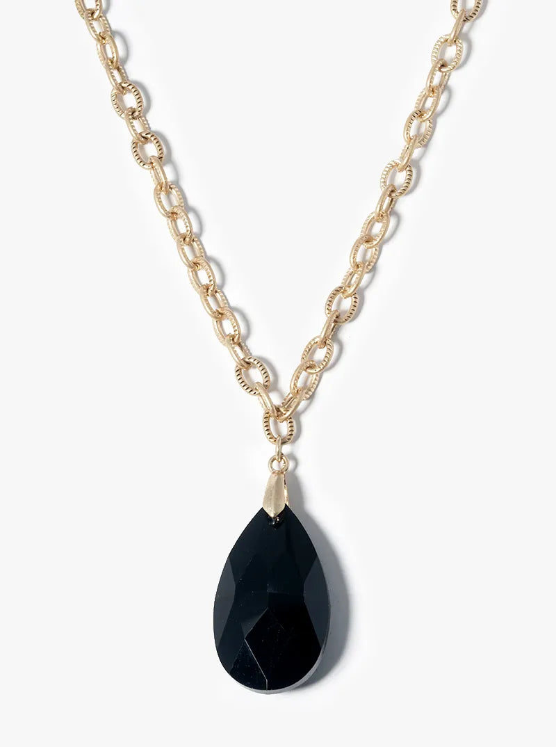 Multi Faceted Crystal Teardrop Pendant 18 Inch Necklace