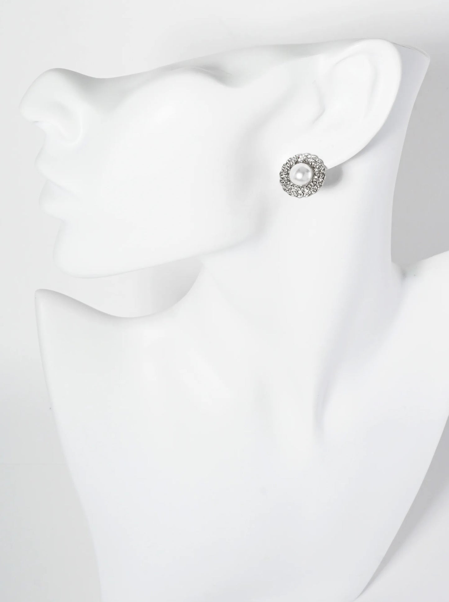 Nature-Theme Leaf-Texture Pearl Button Stud Earrings