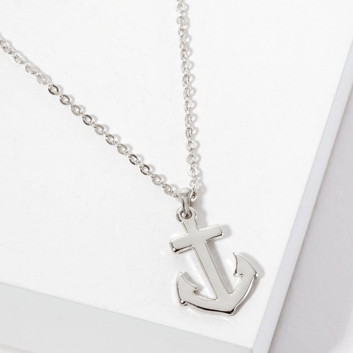 Nautical-Theme Polished Metal 20mm Anchor Pendant Necklace
