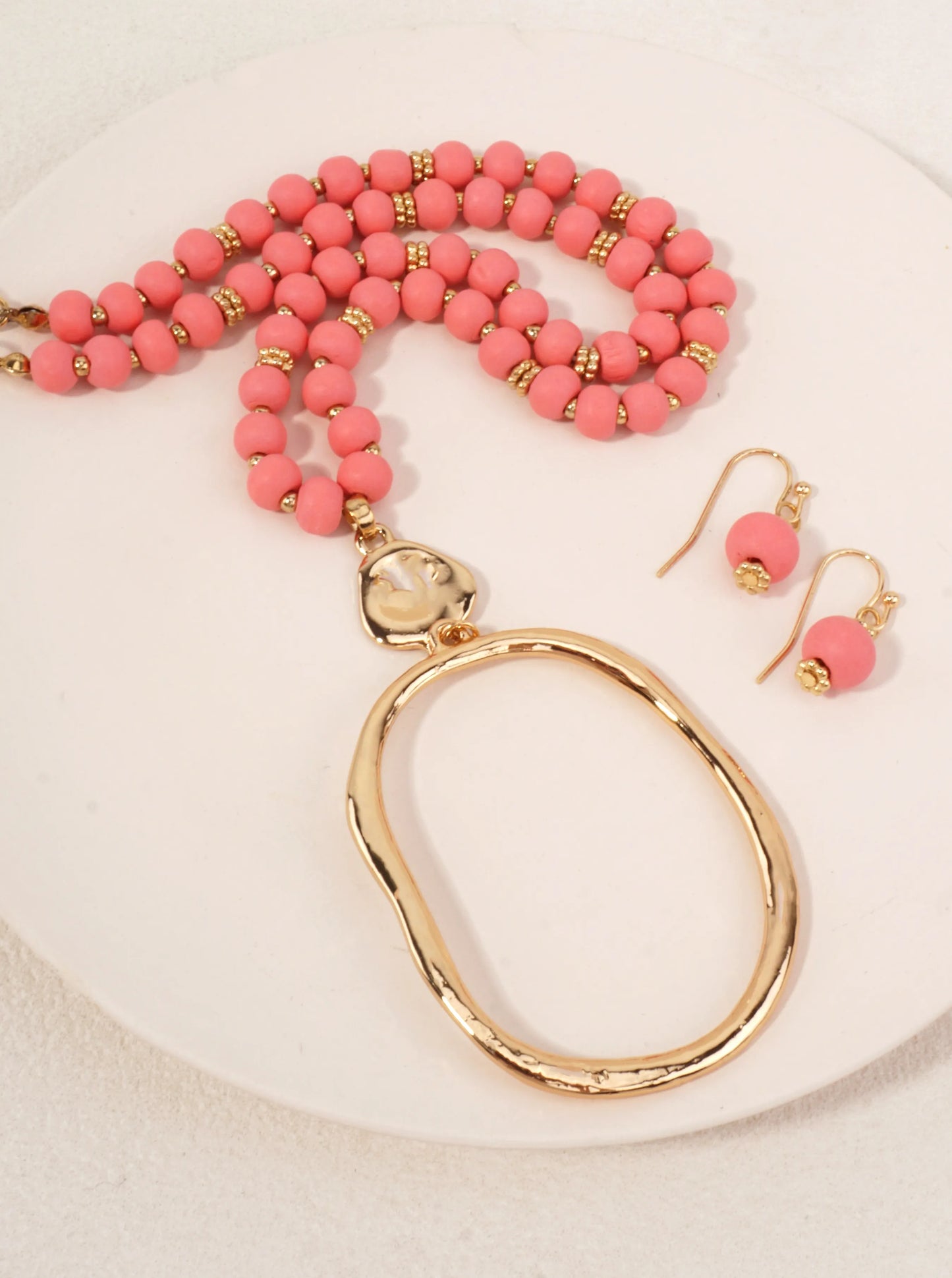 Organic Hammered Oval Pendant Beaded Set