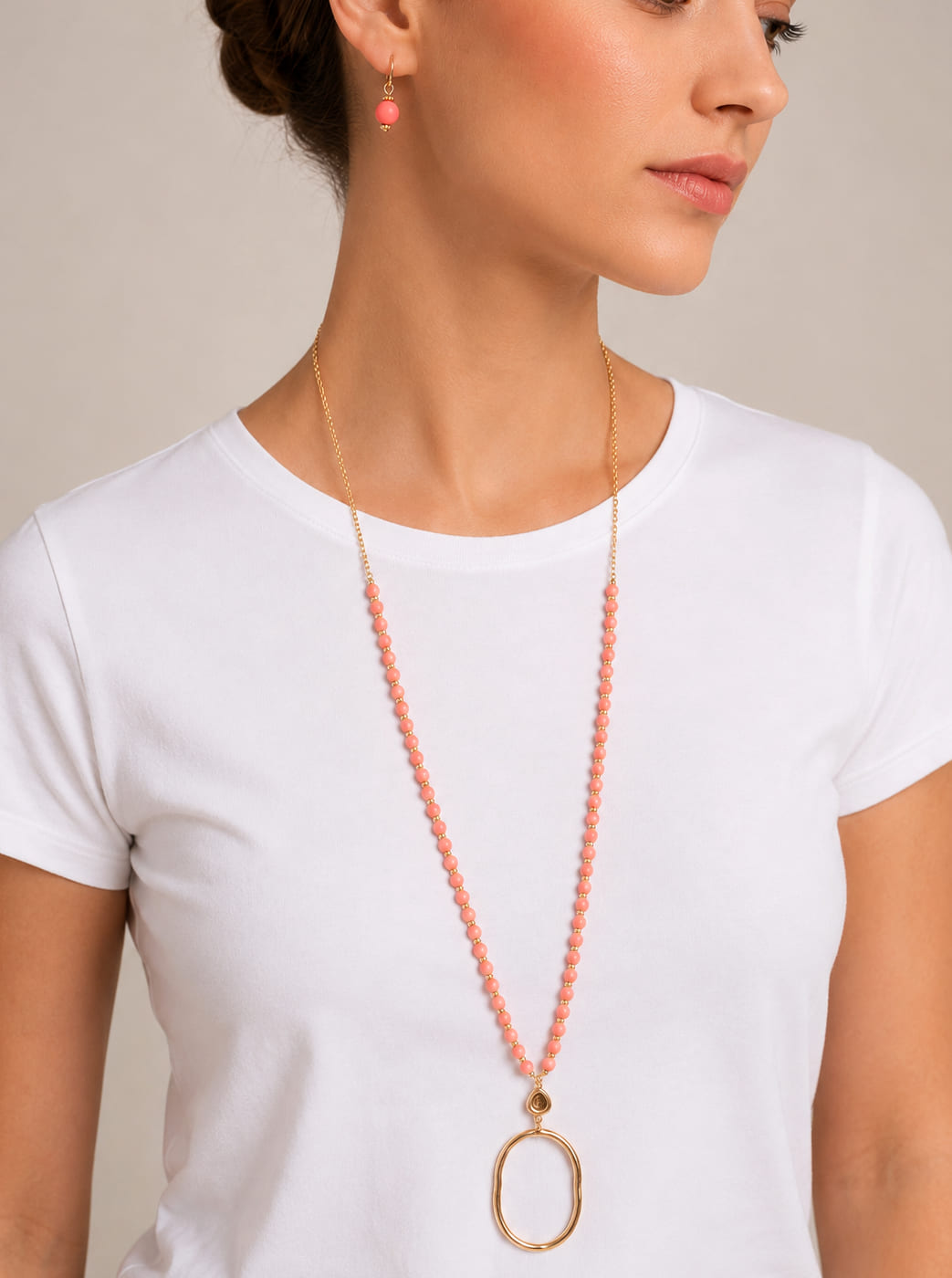 Organic Hammered Oval Pendant Beaded Set