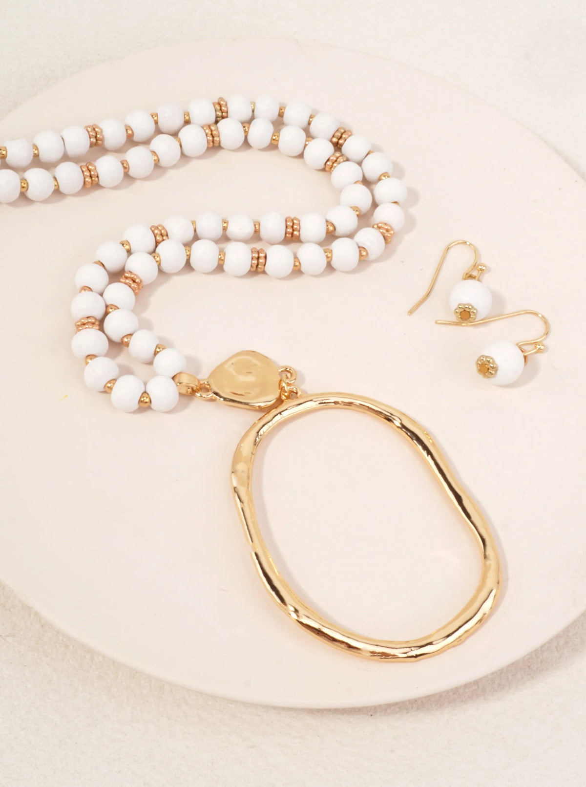 Organic Hammered Oval Pendant Beaded Set