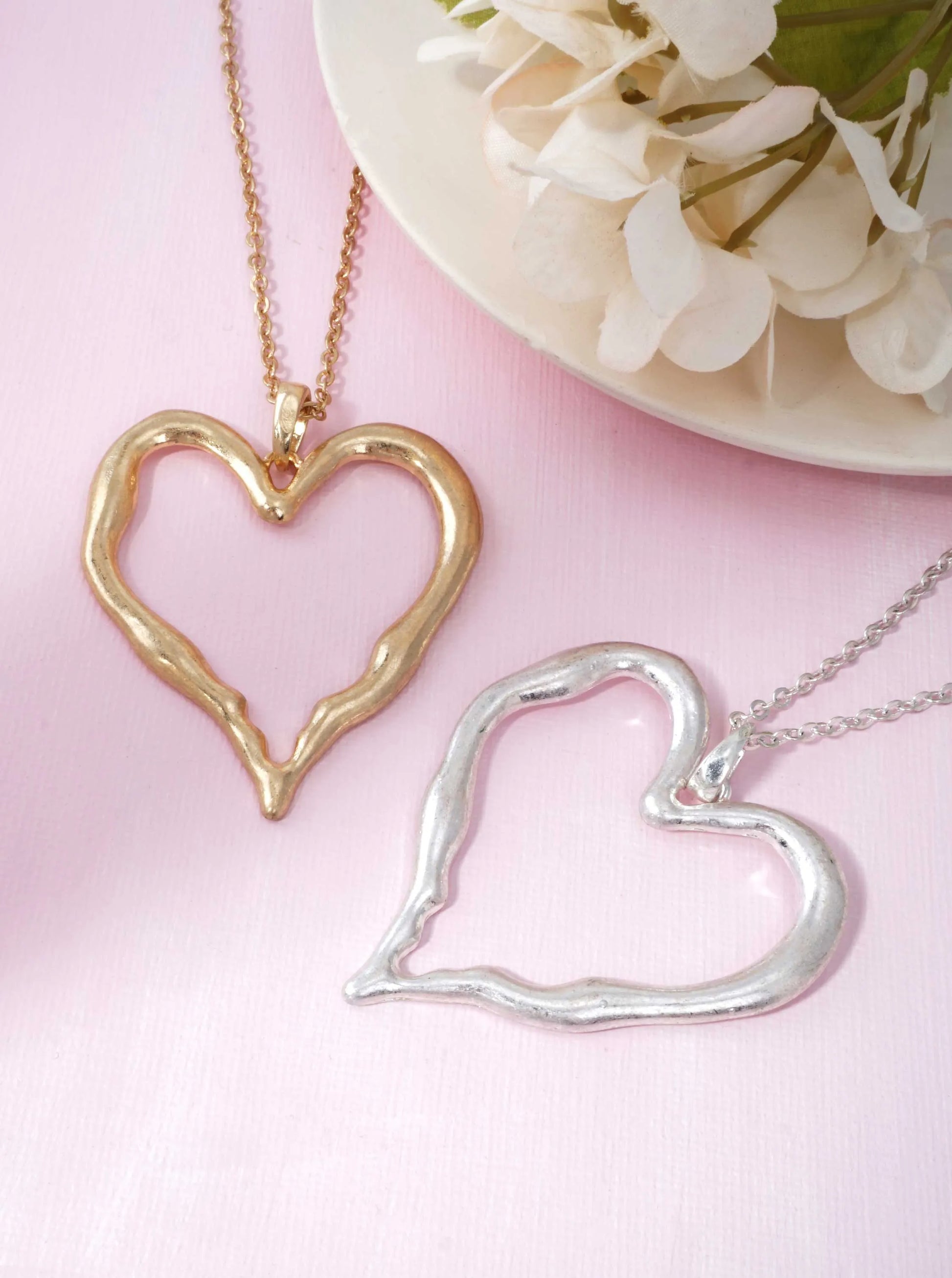 Organic-Open-Heart-Pendant-Necklace-141-53523-WG-1-13C9LR08074926K0248.jpg