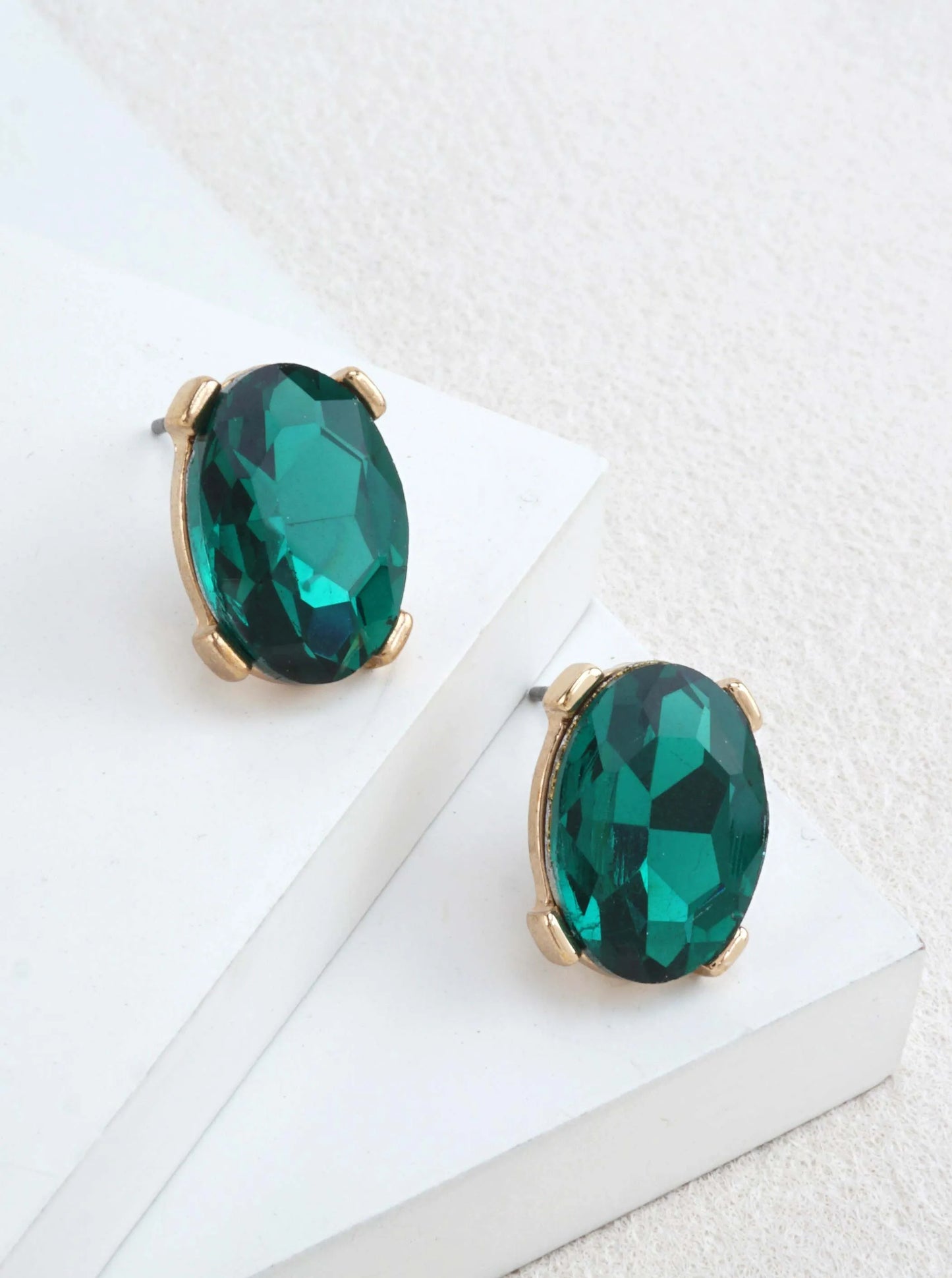 Oval-Faceted-Crystal-Stud-Earrings-61-E8089-EM-0-3QHTKH09073826K0406.jpg