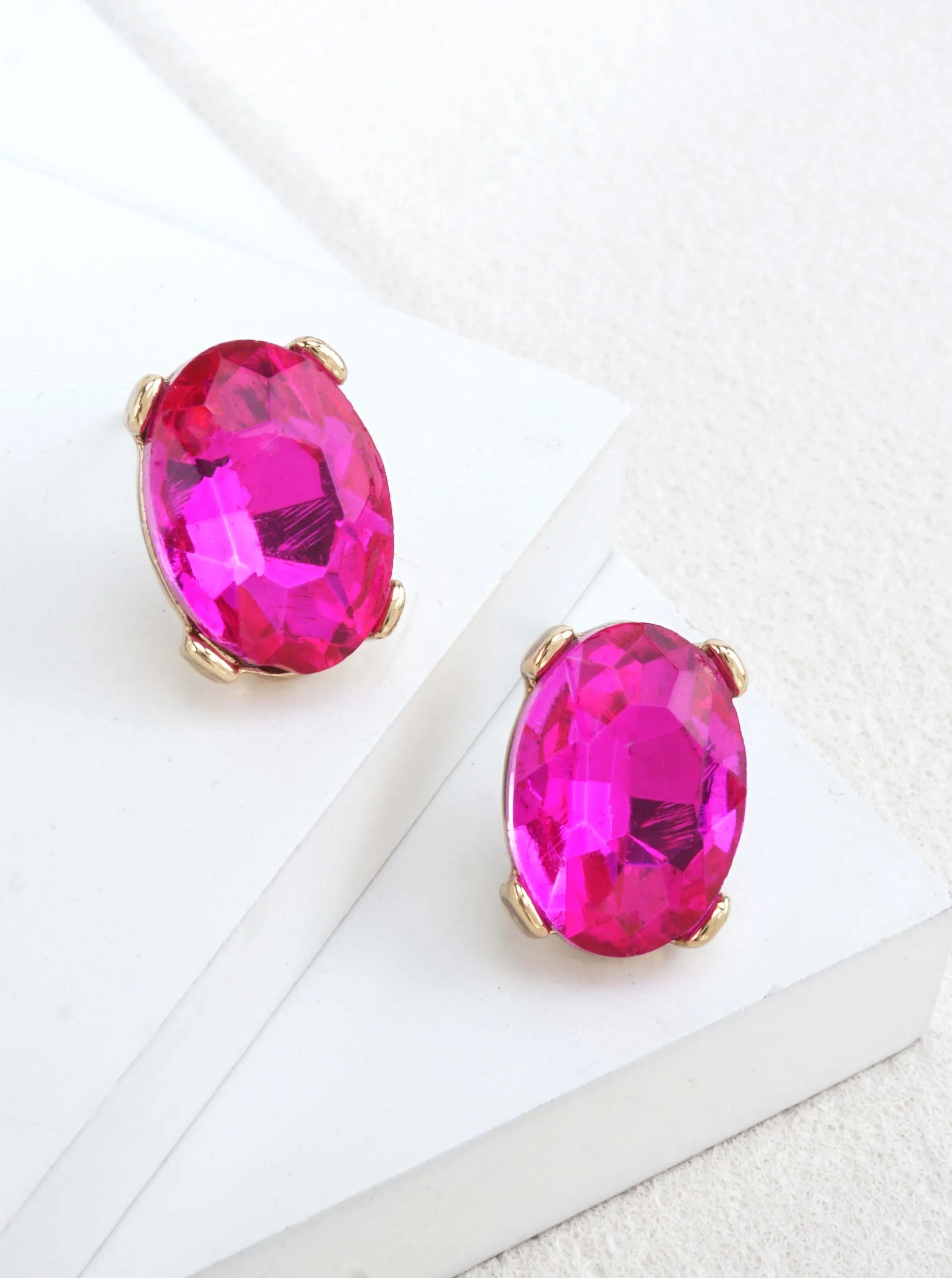 Oval-Faceted-Crystal-Stud-Earrings-61-E8089-FU-0-IE0OCK09073826K0406.jpg