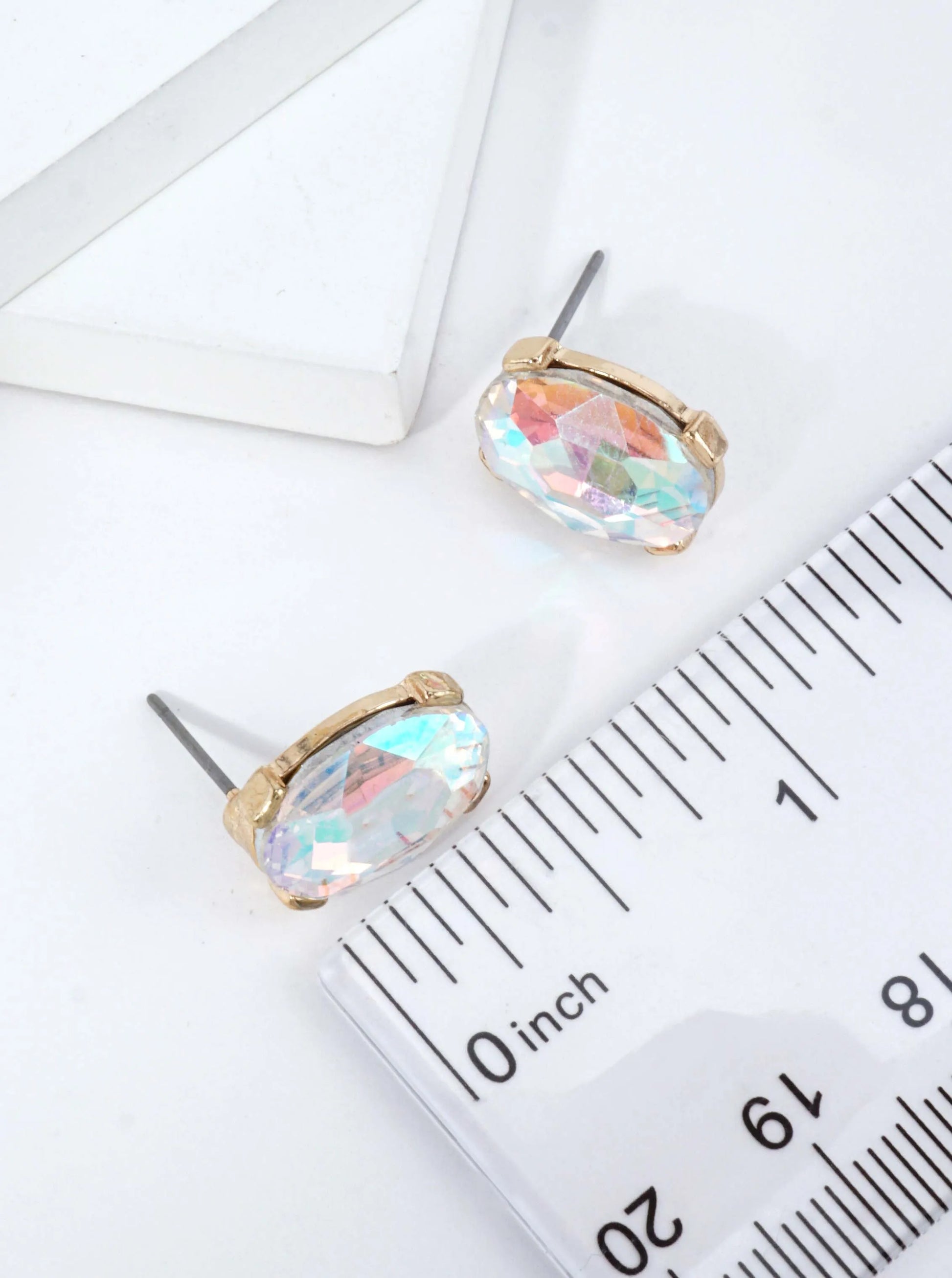 Oval-Faceted-Crystal-Stud-Earrings-61-E8089-GAB-1-L16XRB09073826K0406.jpg