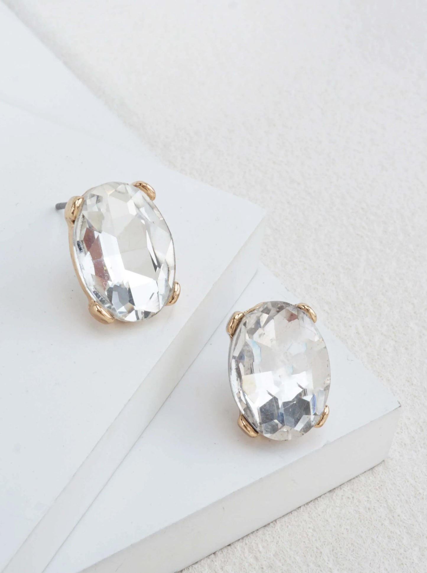 Oval-Faceted-Crystal-Stud-Earrings-61-E8089-GCR-0-RPGZG609073826K0406.jpg