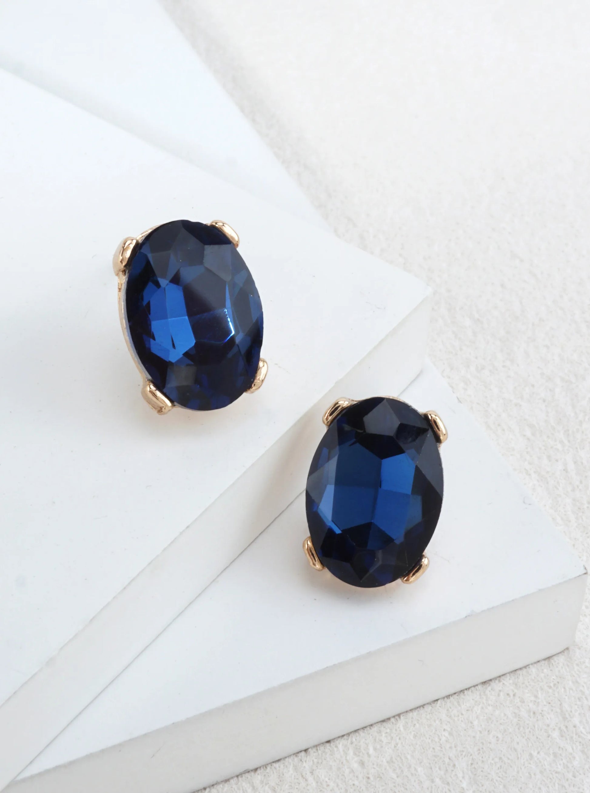 Oval-Faceted-Crystal-Stud-Earrings-61-E8089-MON-0-TOW4ZP09073826K0406.jpg