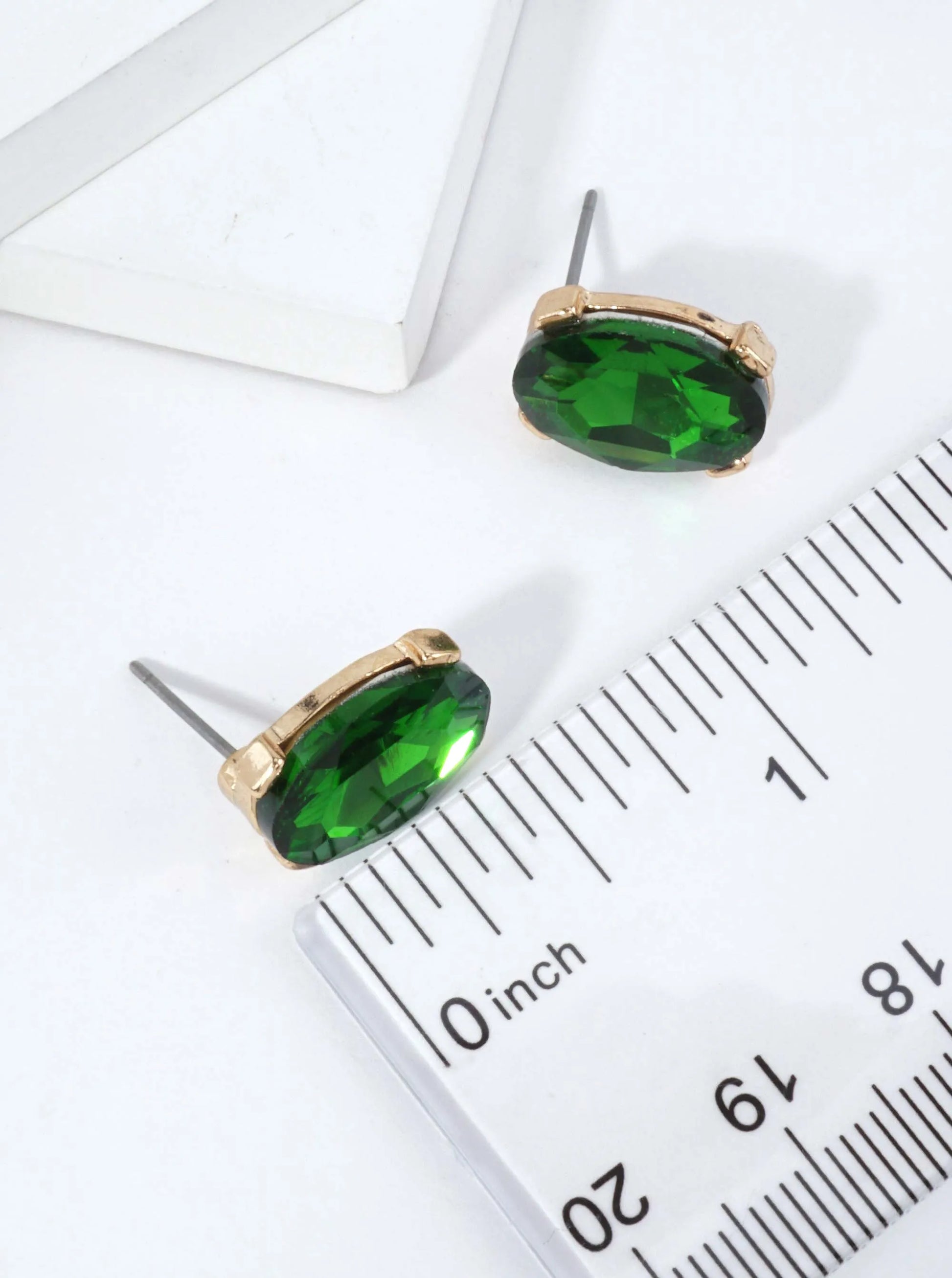 Oval-Faceted-Crystal-Stud-Earrings-61-E8089-OL-1-TMPBSE09073826K0406.jpg