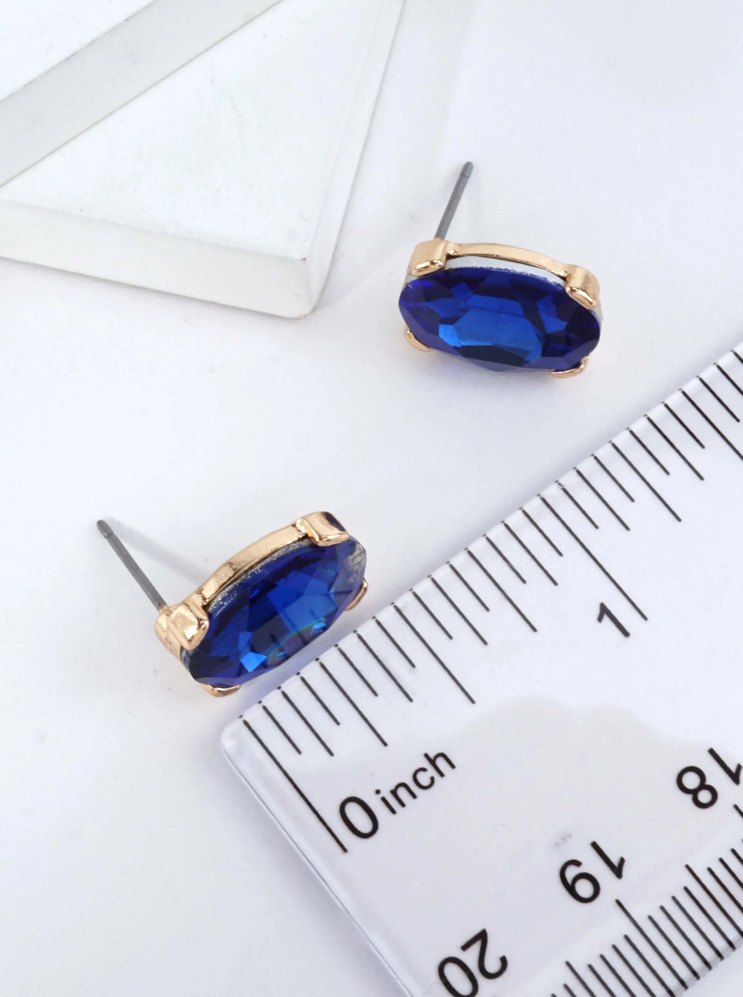 Oval-Faceted-Crystal-Stud-Earrings-61-E8089-SAP-1-OGQ4O909073826K0406.jpg