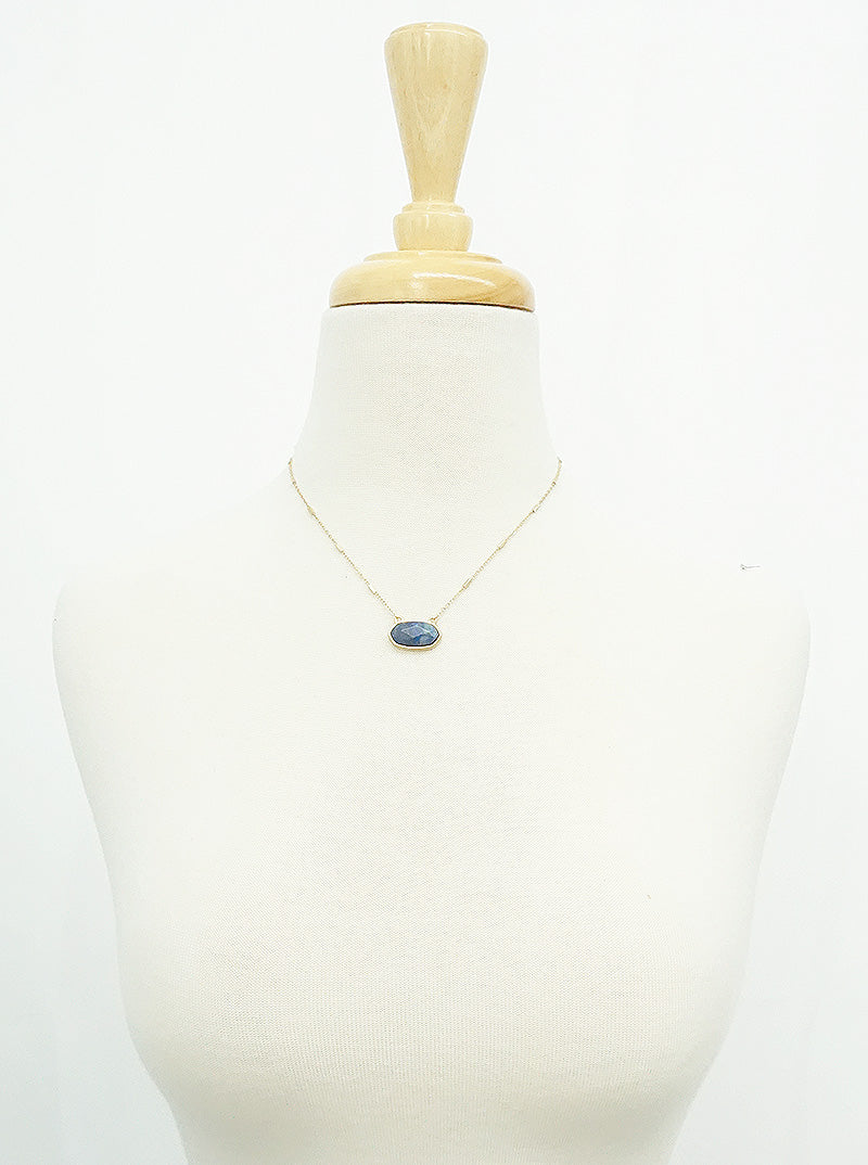 Oval Semi-precious Natural Stone Pendant Necklace