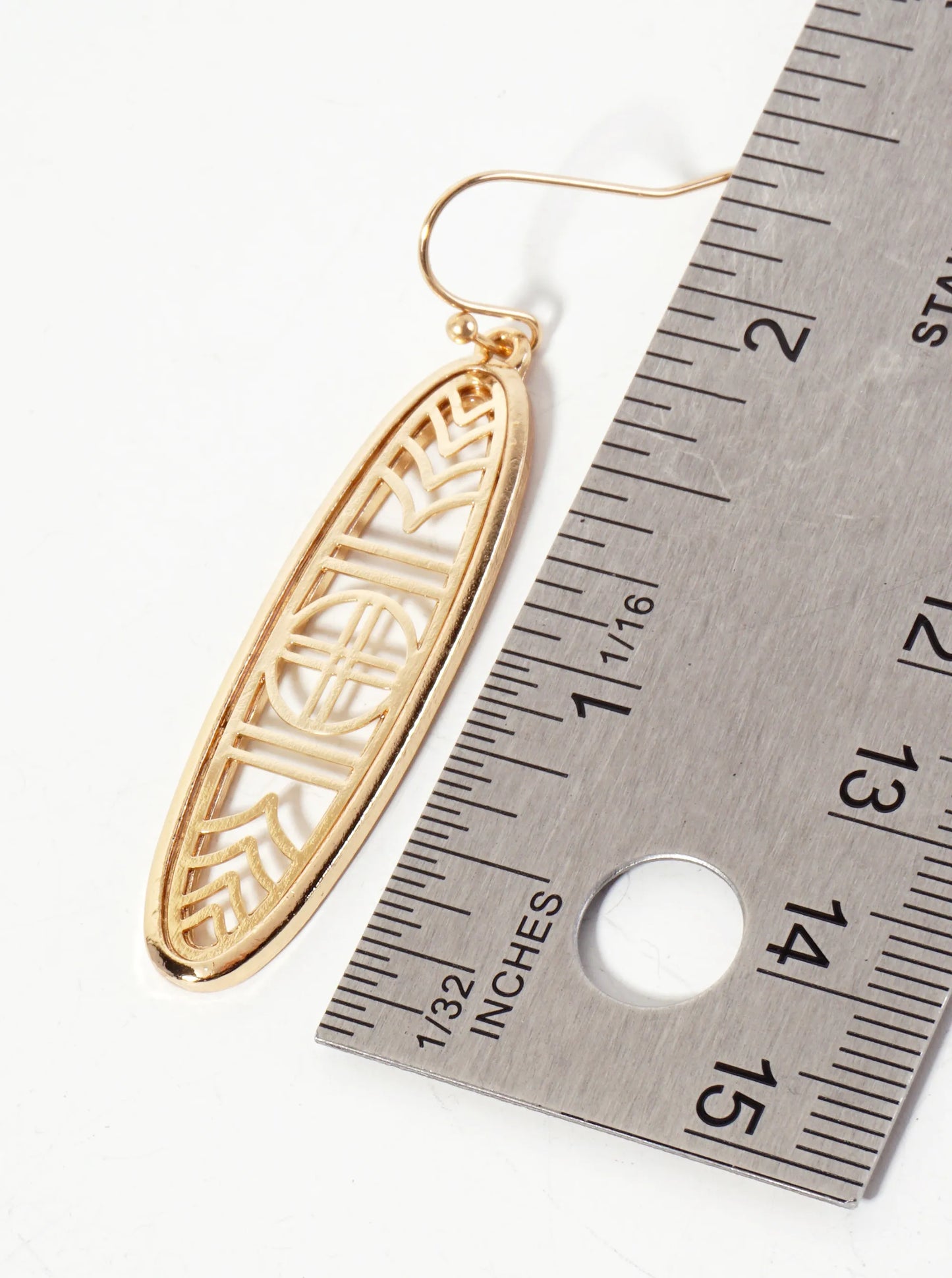 Oval-Shaped Metal Filigree Dangle Earrings