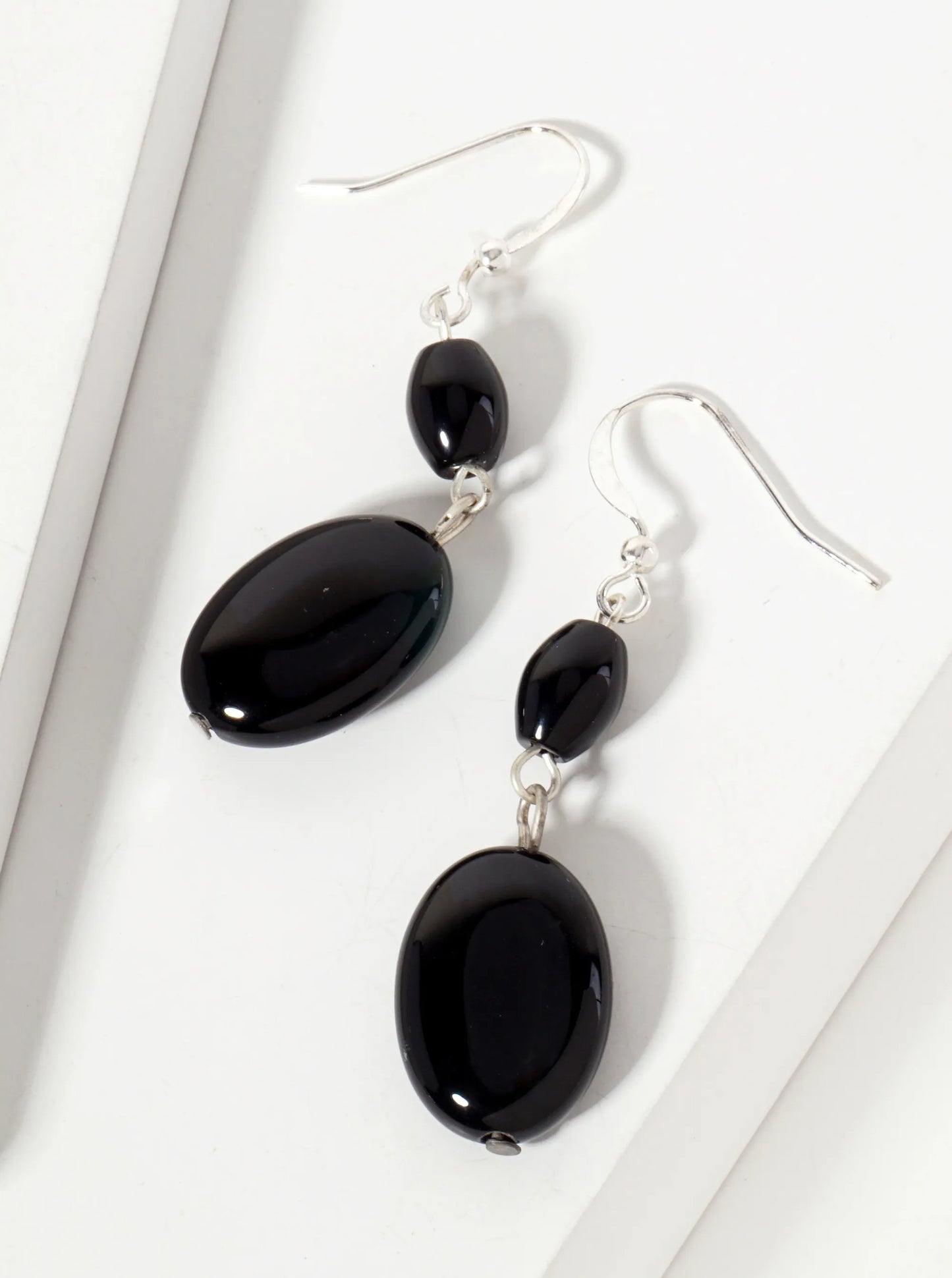 Oval-Shaped Onyx Semi-Precious Natural-Stone Drop Earrings