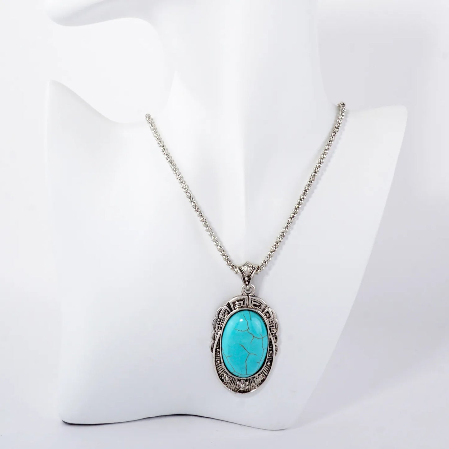 Oval Turquoise Pendant 19-Inch Necklace