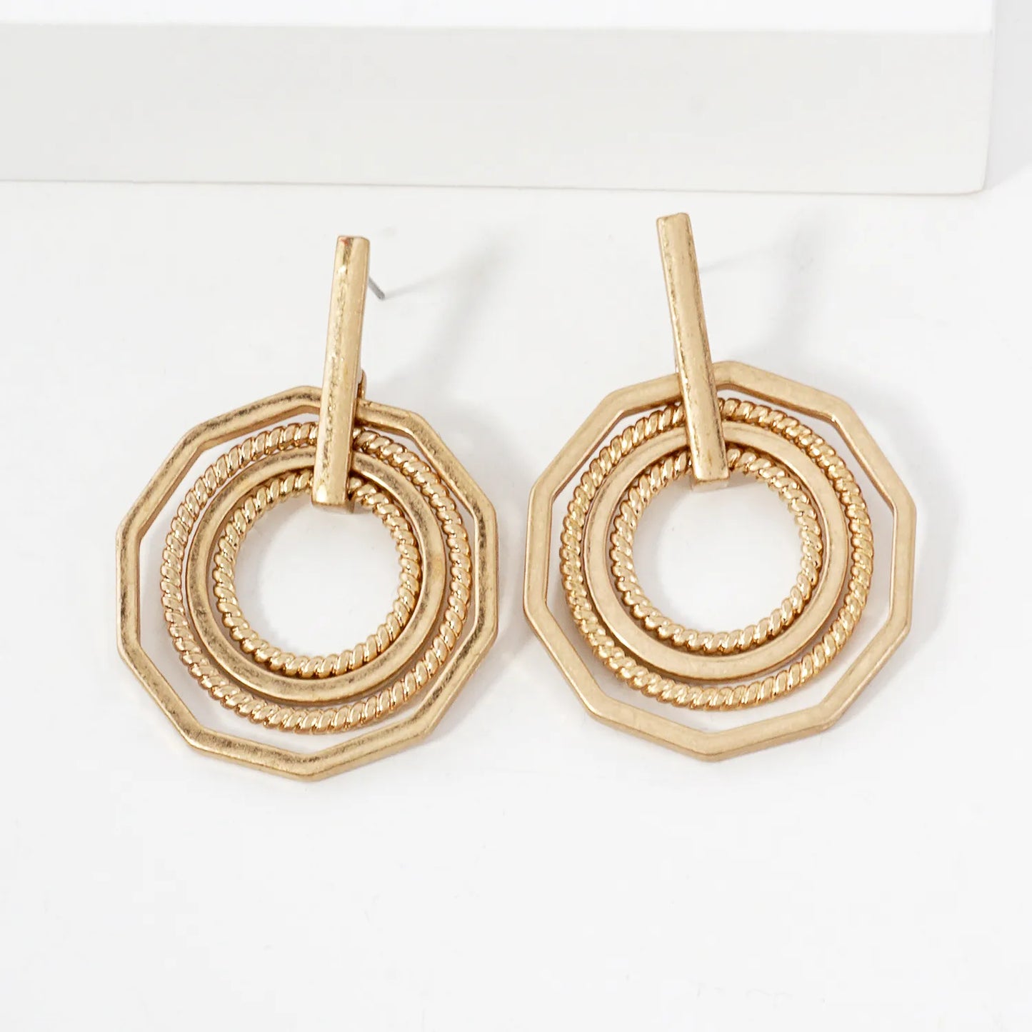 Overlapped Circles Decagon Drop Geometric Earrings