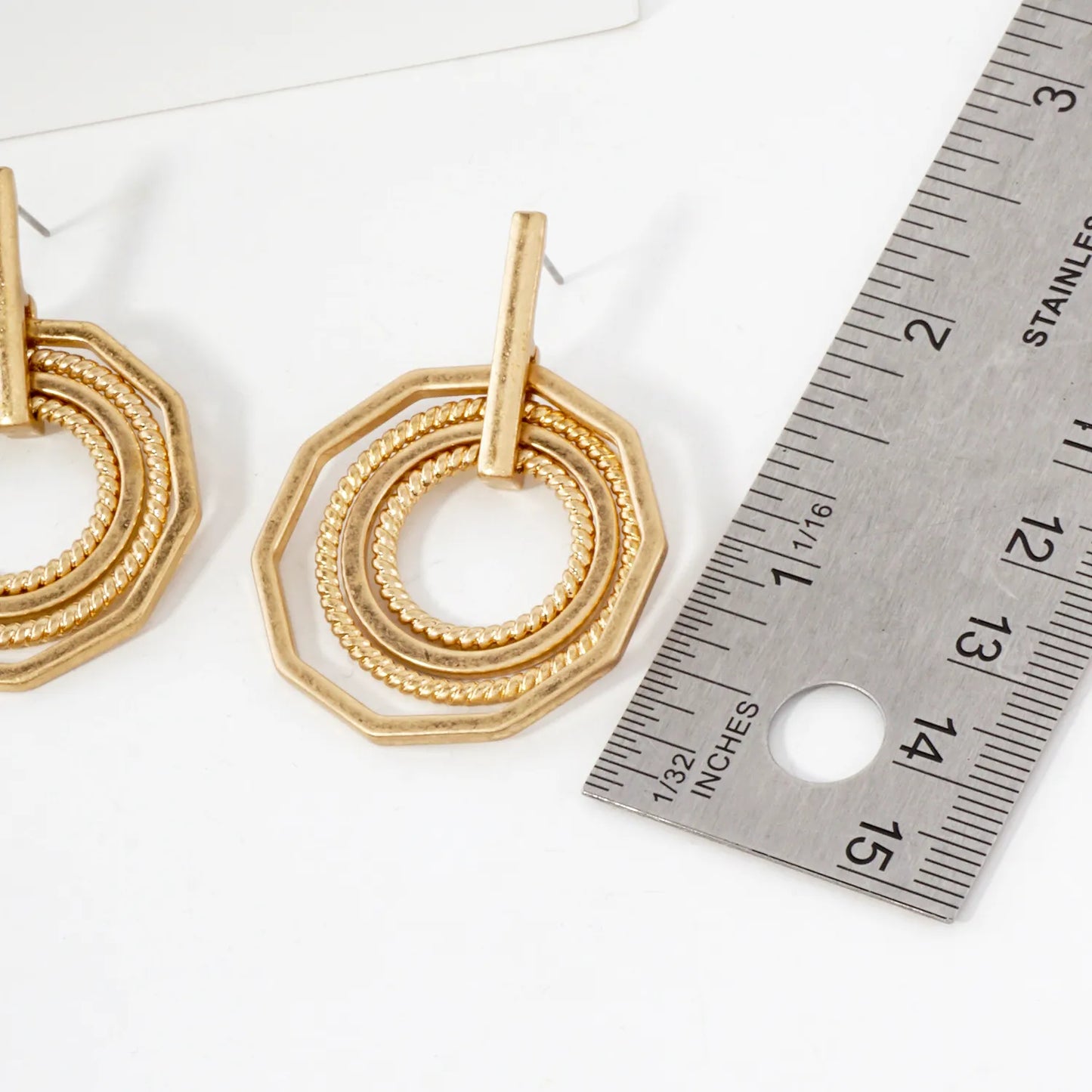 Overlapped Circles Decagon Drop Geometric Earrings