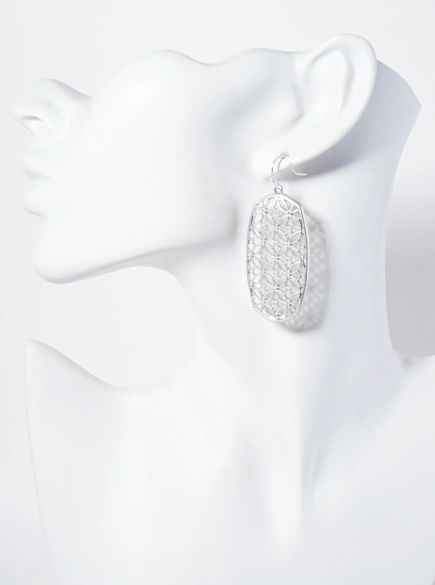 Overlapping-Circles Filigree Hexagon-Shaped Dangle Earrings