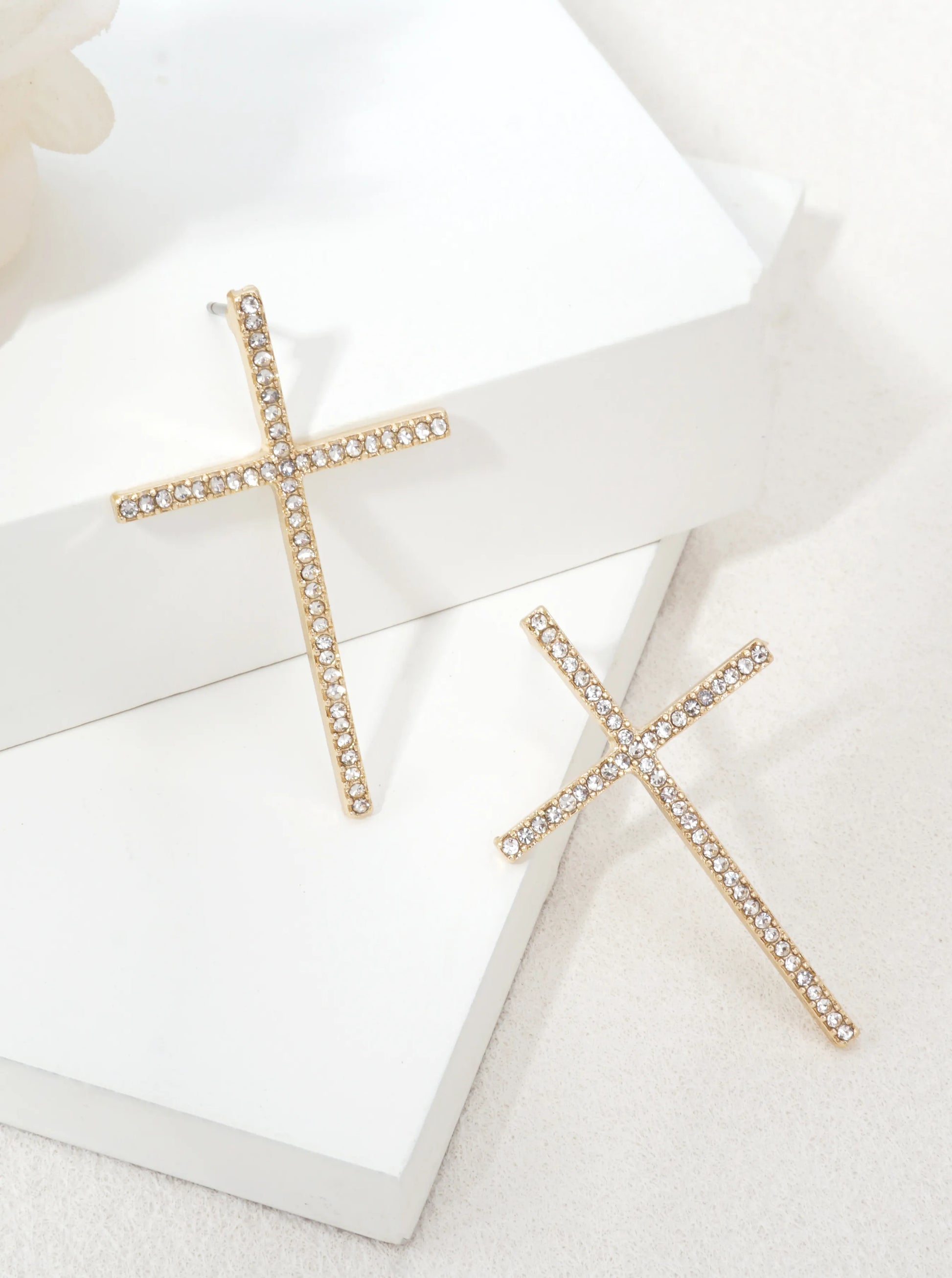 Pave-Cross-Rhinestone-Dangle-Drop-Earrings-61-E2653-GCR-0-O5ASMN26063126K1101.jpg