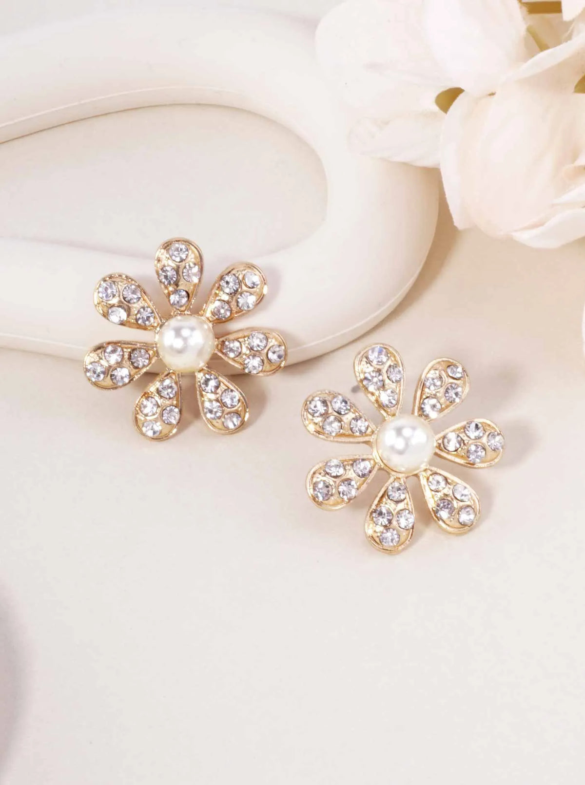Pave-Flower-Rhinestone-Stud-Earrings-61-E2666-GCR-0-FZT7NS20072826K1104.jpg