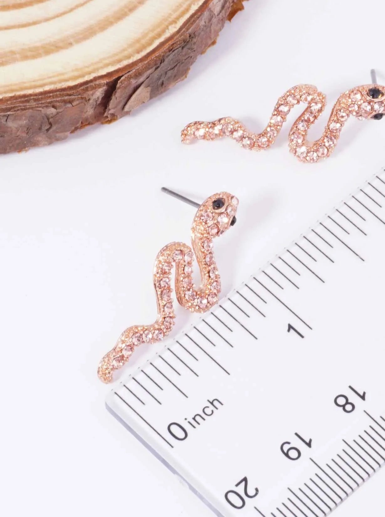 Pave-Rhinestone-Snake-Stud-Earrings-61-E2451-RGP-1-QP5QB616073226K0335.jpg