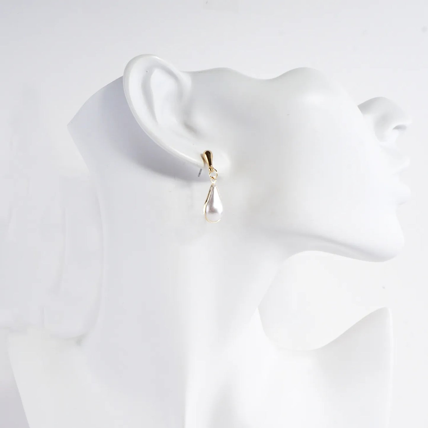 Pear Shaped Pearl Drop Earrings