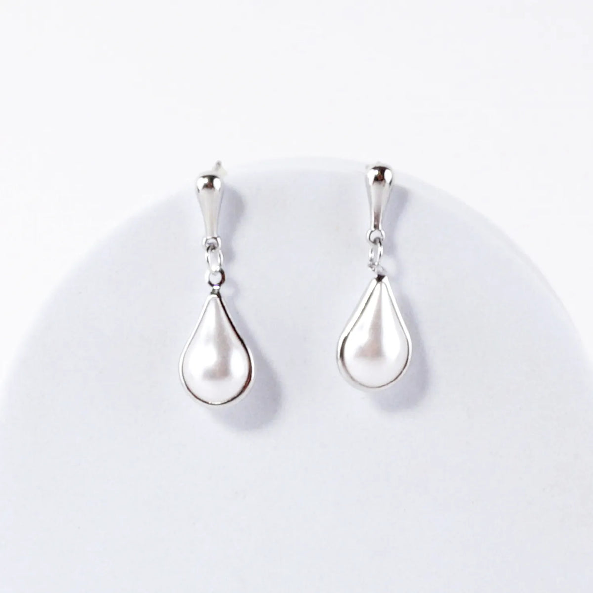 Pear Shaped Pearl Drop Earrings