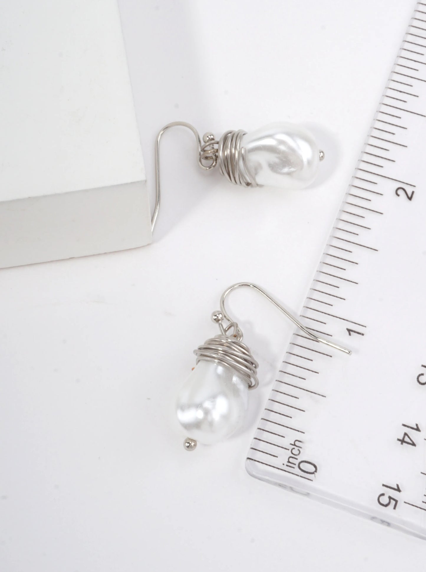 Pear Wired Glass Pearl Drop Earrings