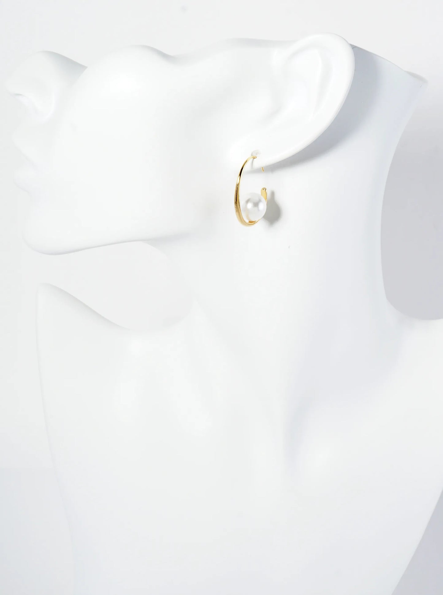 Pearl In The Center 14K-Gold-Dipped 25mm Sleek Hoop Earrings