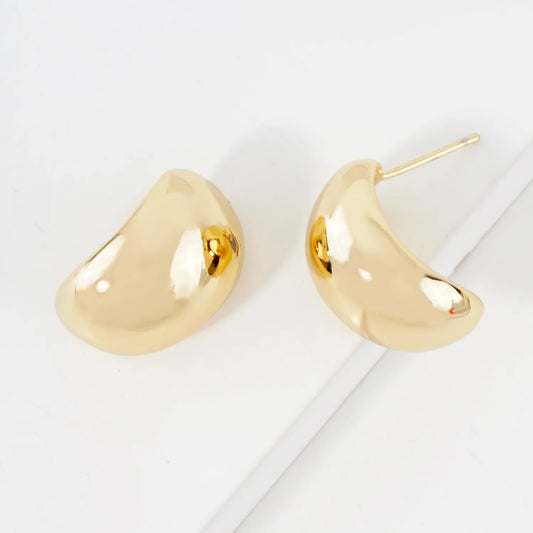 Polished 17mm Oval Shaped 14K-Gold-Dipped Hoop Earrings