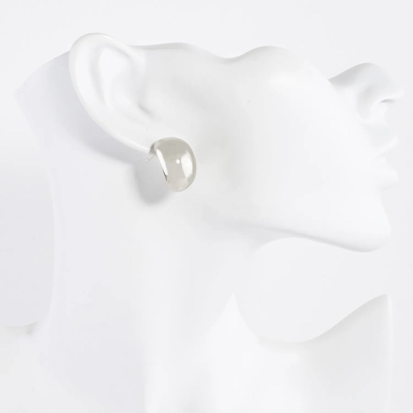 Polished 17mm Oval Shaped 14K-Gold-Dipped Hoop Earrings