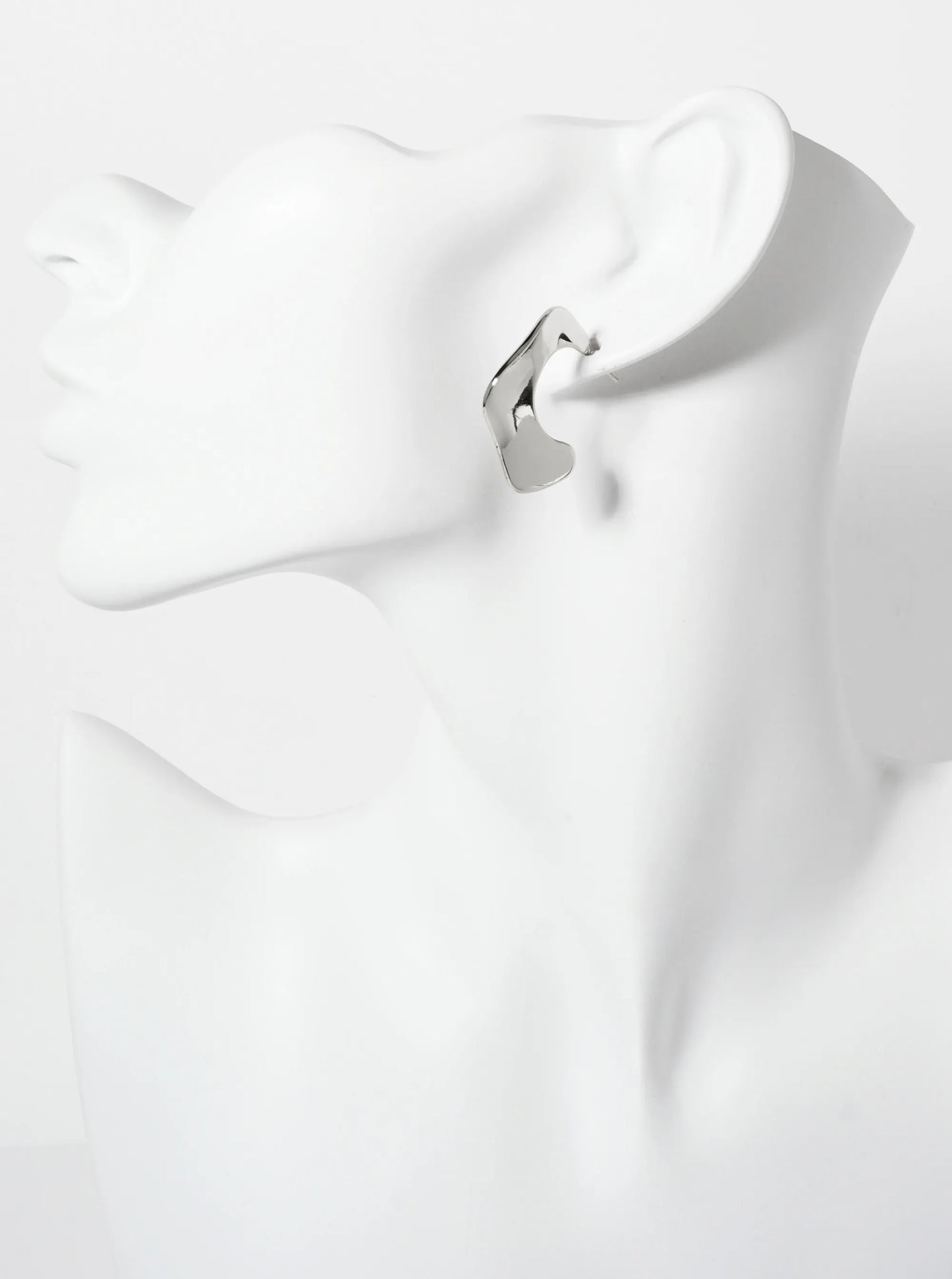 Polished 25mm Wavy Organic 18K-Gold-Dipped Hoop Earrings