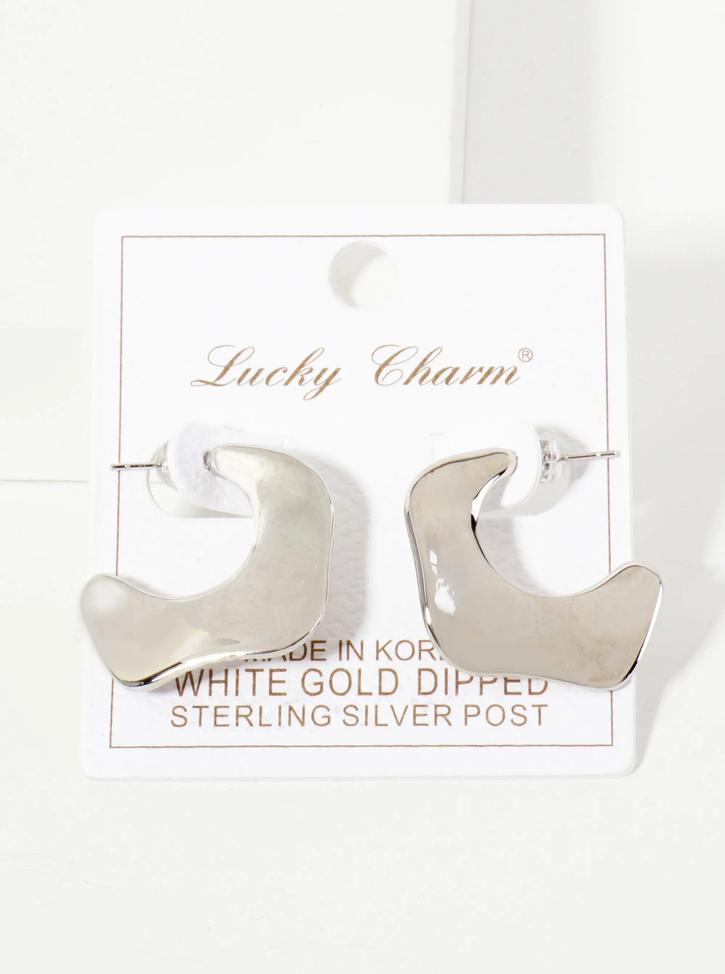 Polished 25mm Wavy Organic 18K-Gold-Dipped Hoop Earrings
