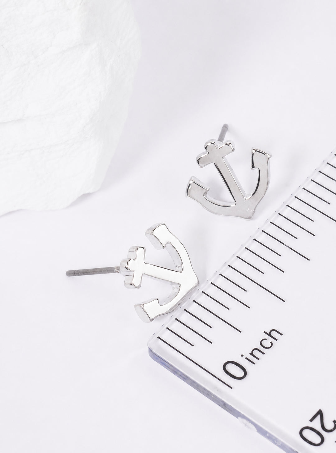 Polished-Anchor-Geometric-Stud-Earrings-61-E6615-RH-1-4I3JE316071226K0341.jpg