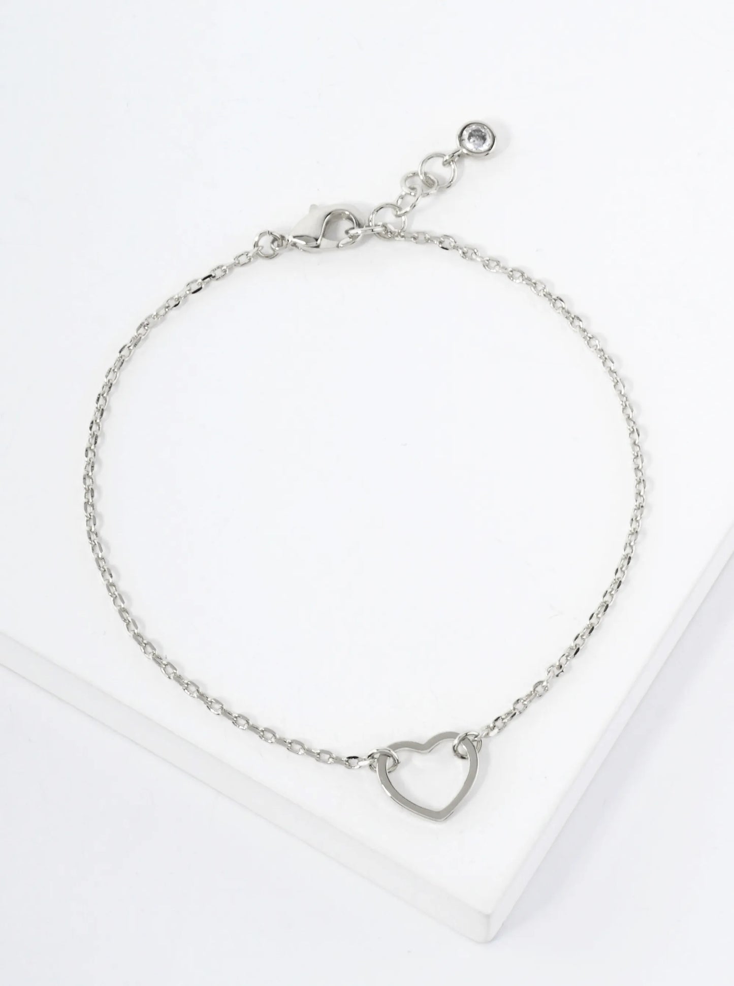 Polished Brass 10mm Cutout Heart Accents 18K-Gold-Dipped Chain Bracelet