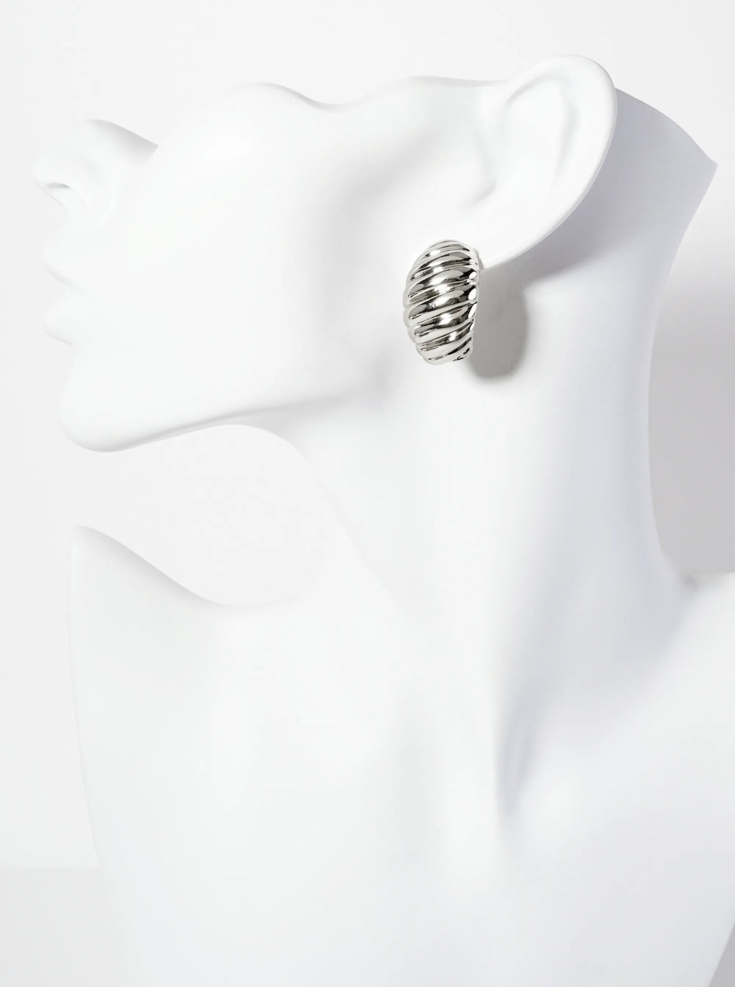 Polished Brass 25mm Ribbed 18K-Gold-Dipped Soft-Curve Oval Post Earrings