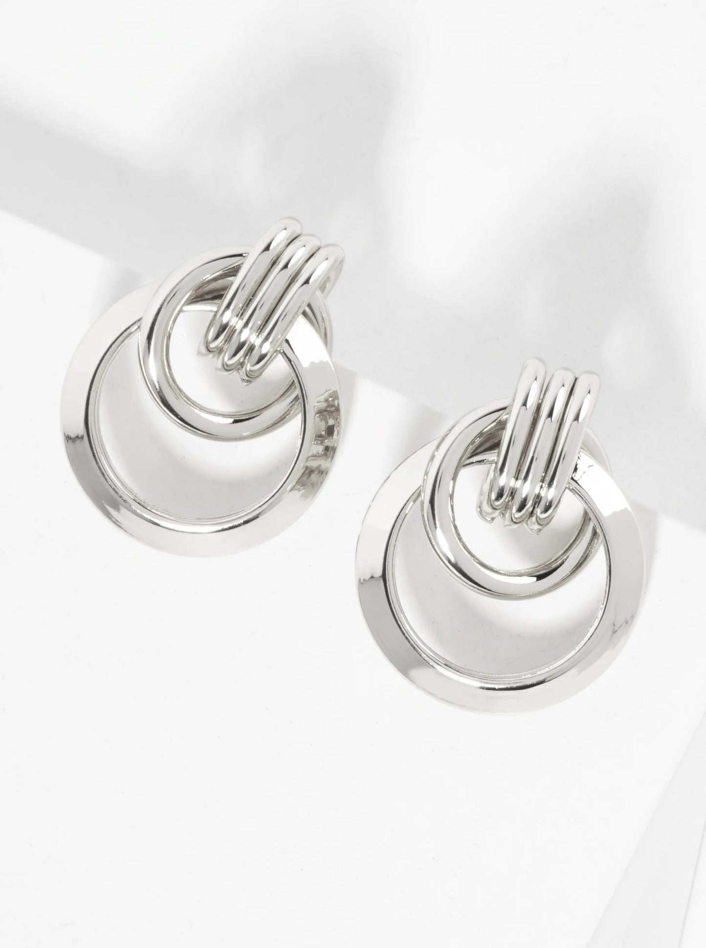 Polished Brass Interlocking Circle 18K-Gold-Dipped Doorknocker Earrings