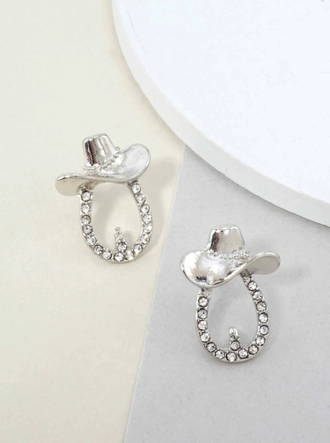 Polished-Cowgirl-Hat-Horseshoe-Stud-Earrings-61-E7143-RCR-0-UKYXYT16075426K0308.jpg