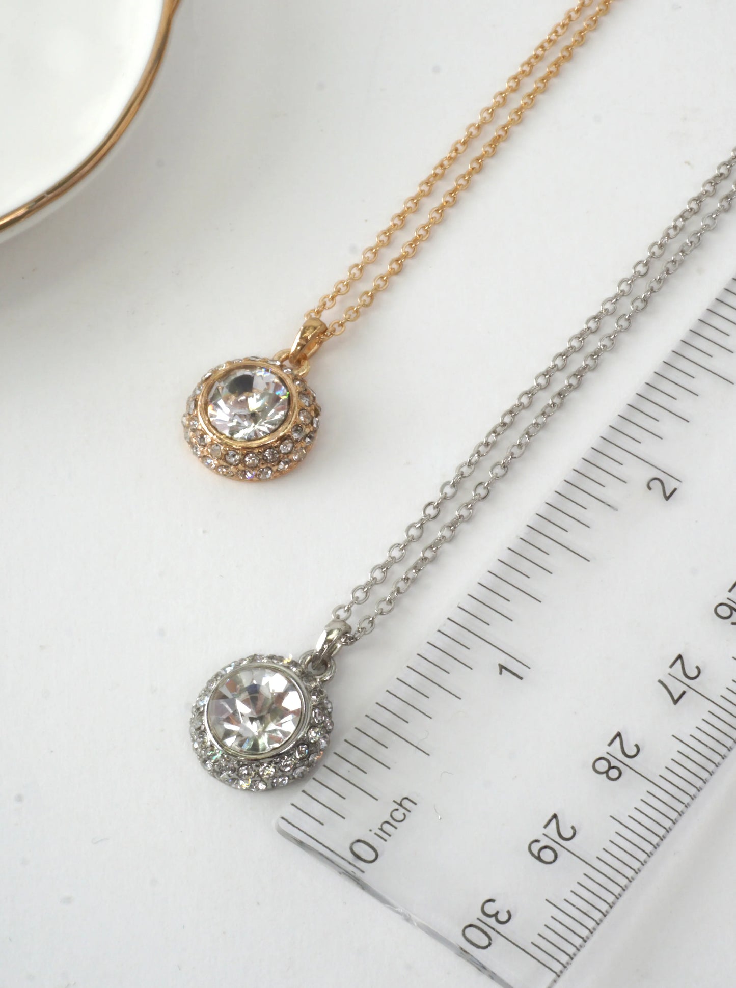 Polished Geometric Pendant Necklace