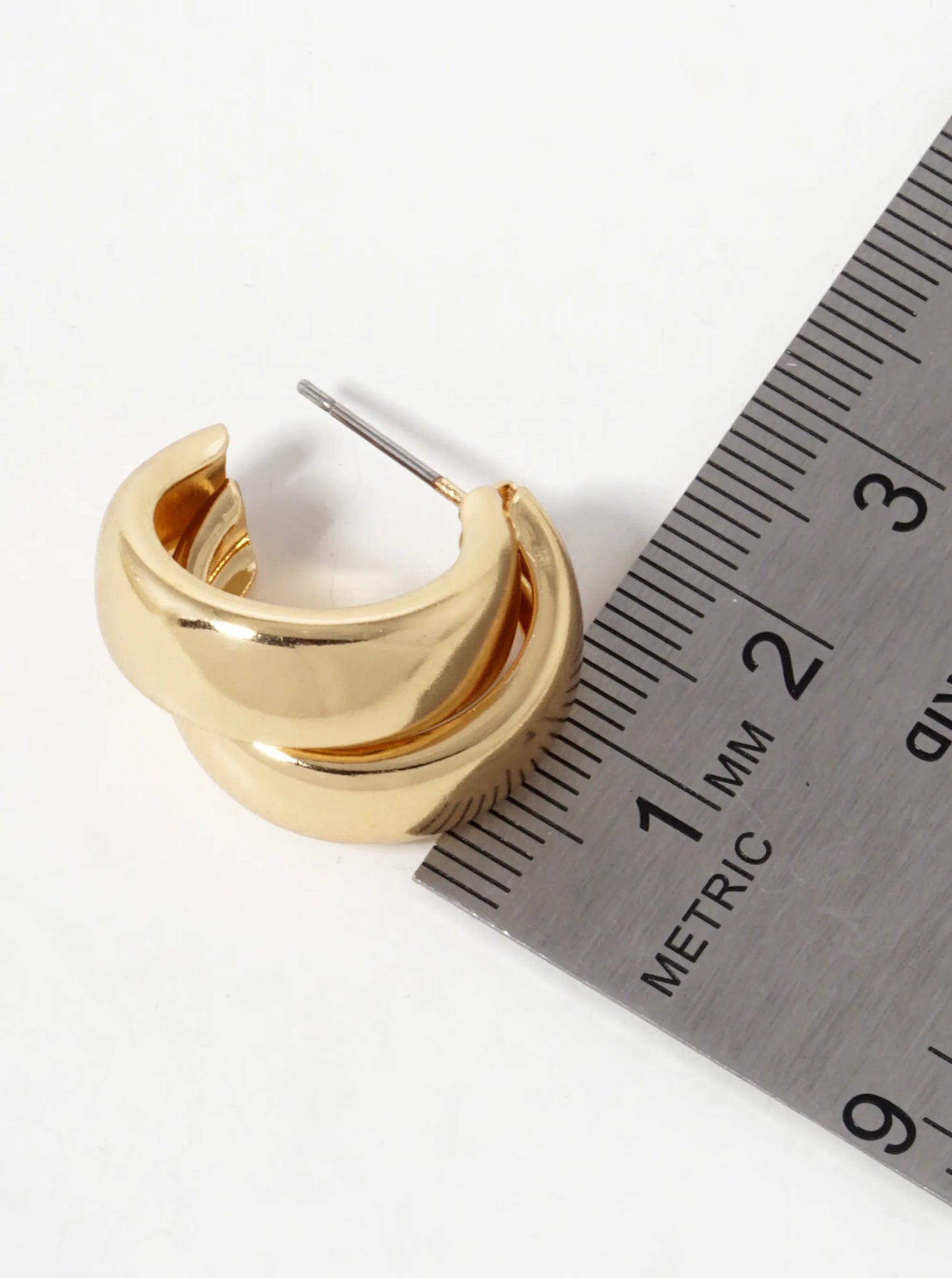 Polished Metal 15mm Bold Overlap Hoop Earrings