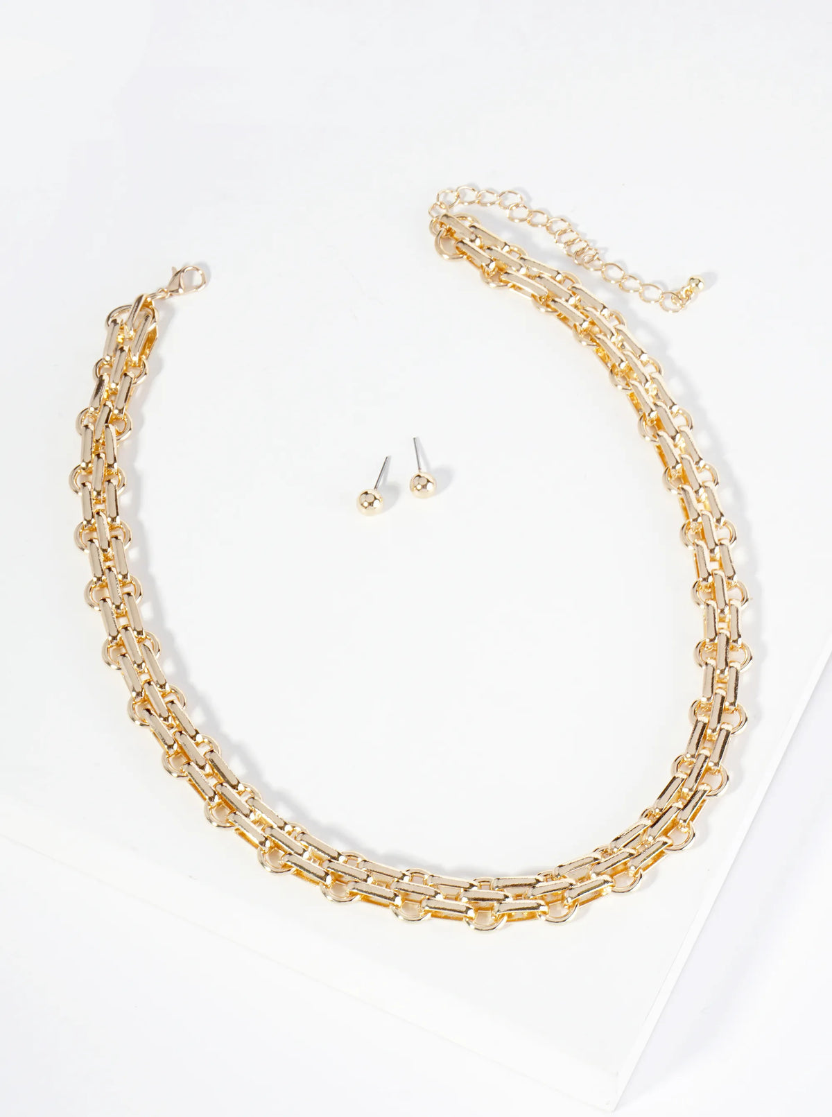 Polished Metal 16 Inch Link Chain Necklace Set With Earrings