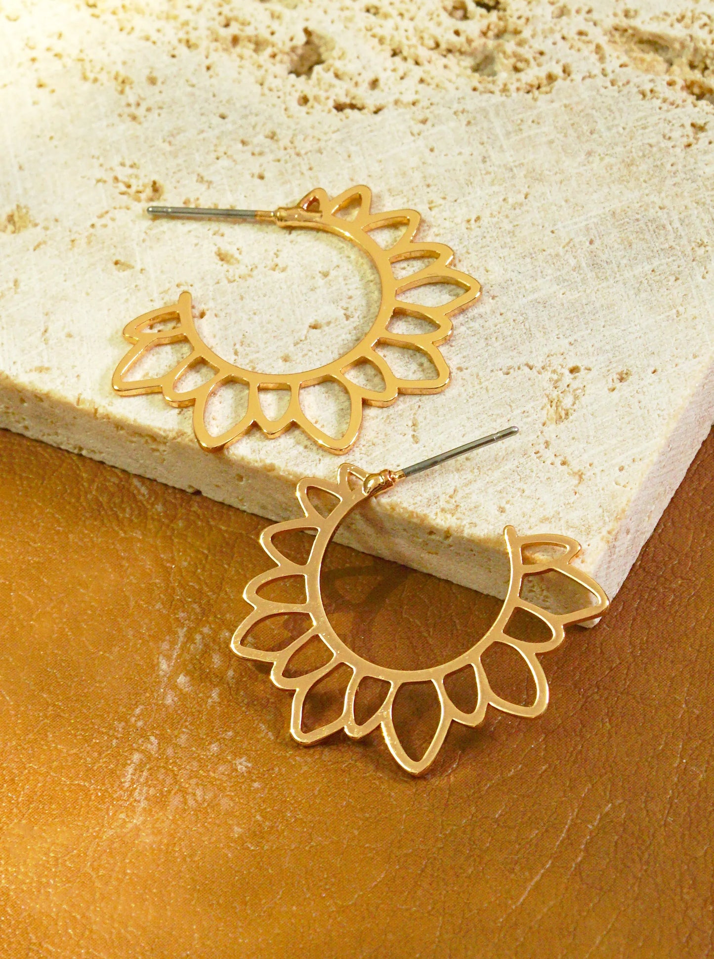 Polished Metal 25mm Flower Hoop Earrings