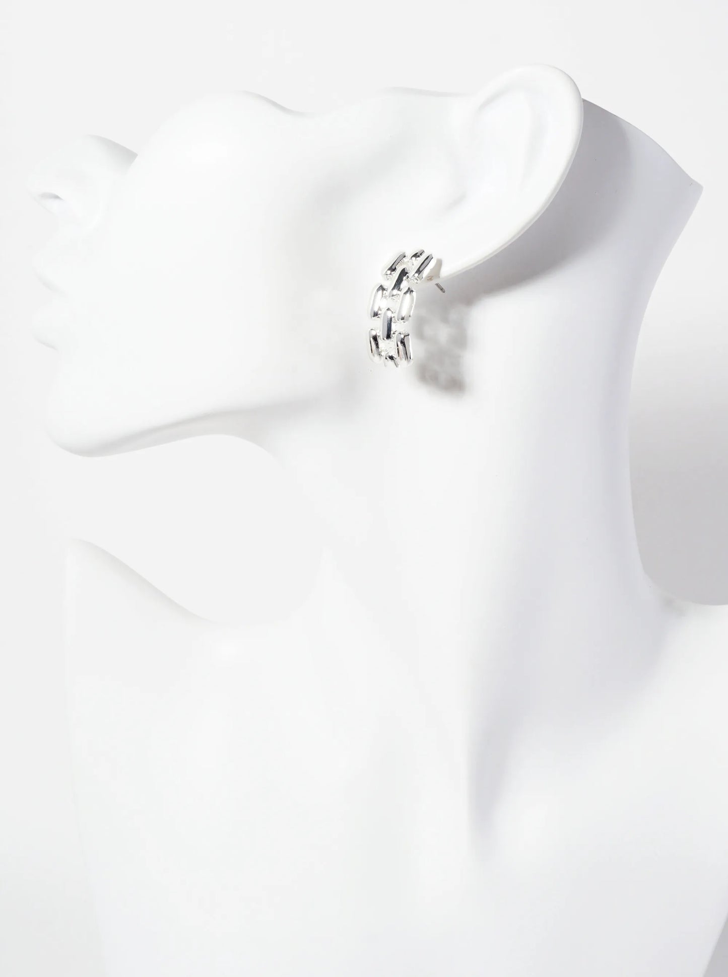 Polished Metal Chain Design 1-inch Post Earrings