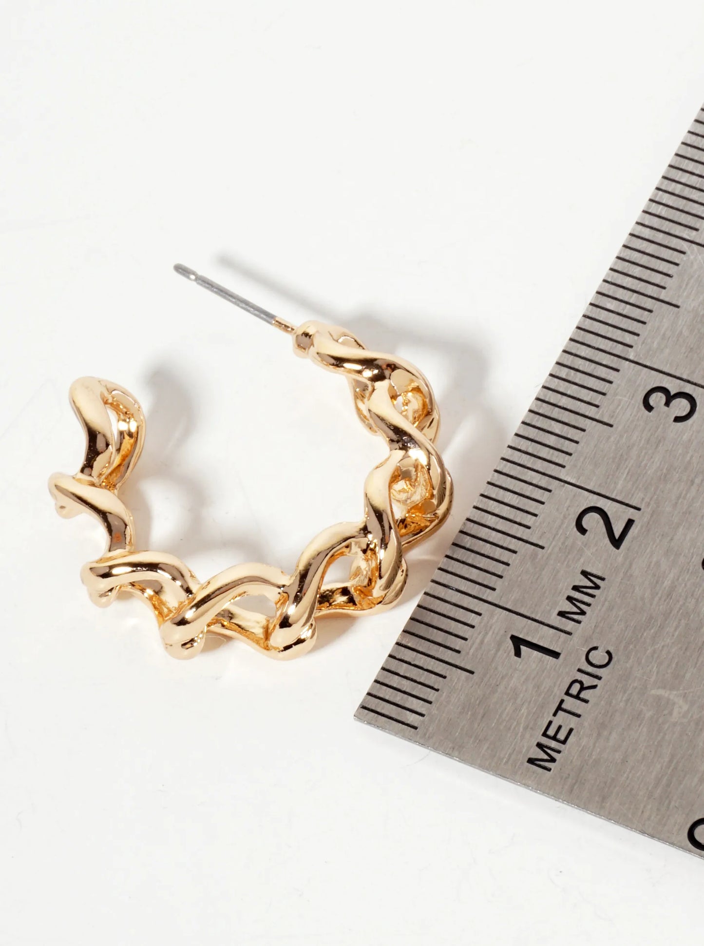 Polished Metal Chain Design 25mm Open Hoop Earrings
