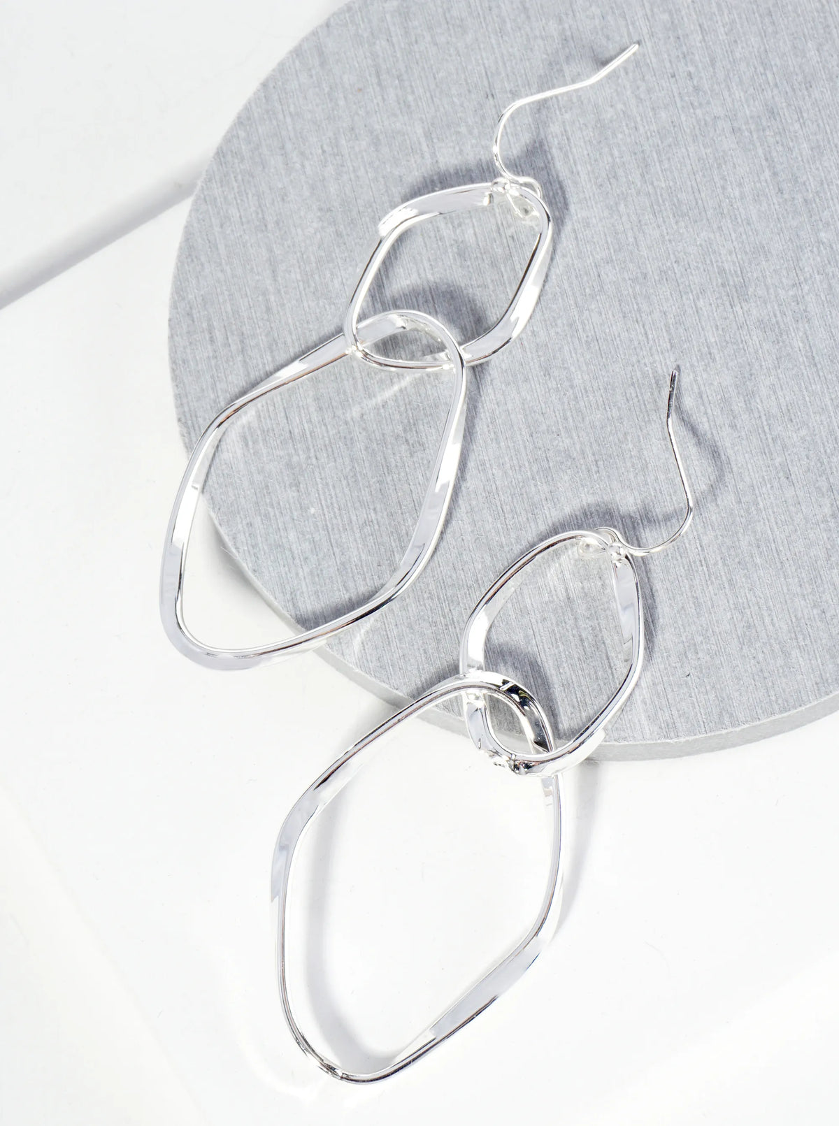Polished Metal Interlocking Twisted Double Oval Dangle Earrings