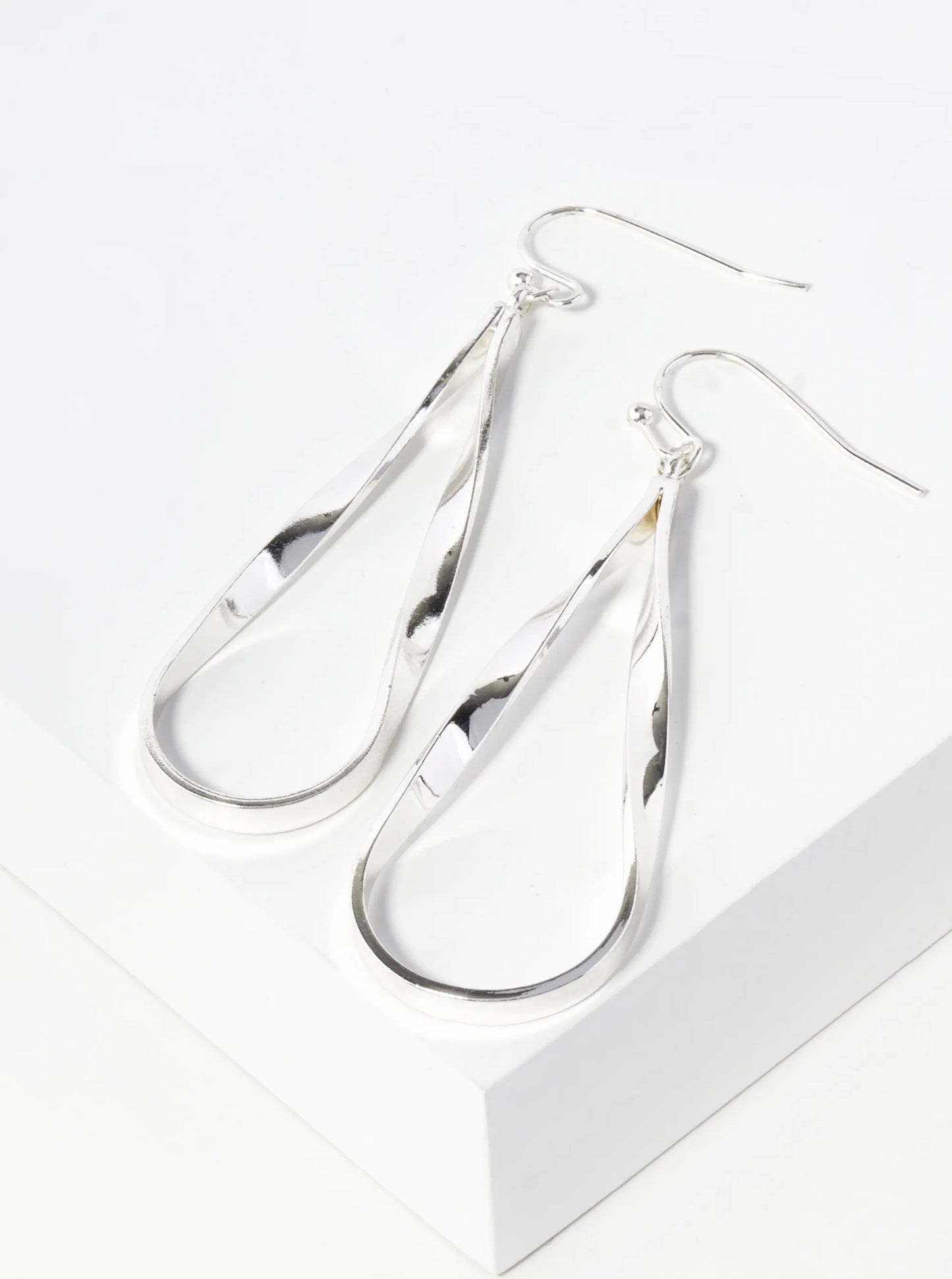 Polished Metal Wavy Teardrop Dangle Earrings